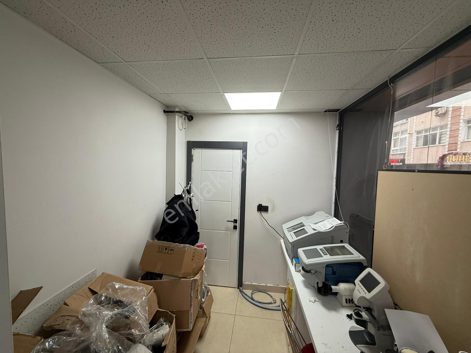 Bağcılar Merkezde Satılık Köşe Dükkan - 75m² Yatırım Fırsatı - Görsel 13