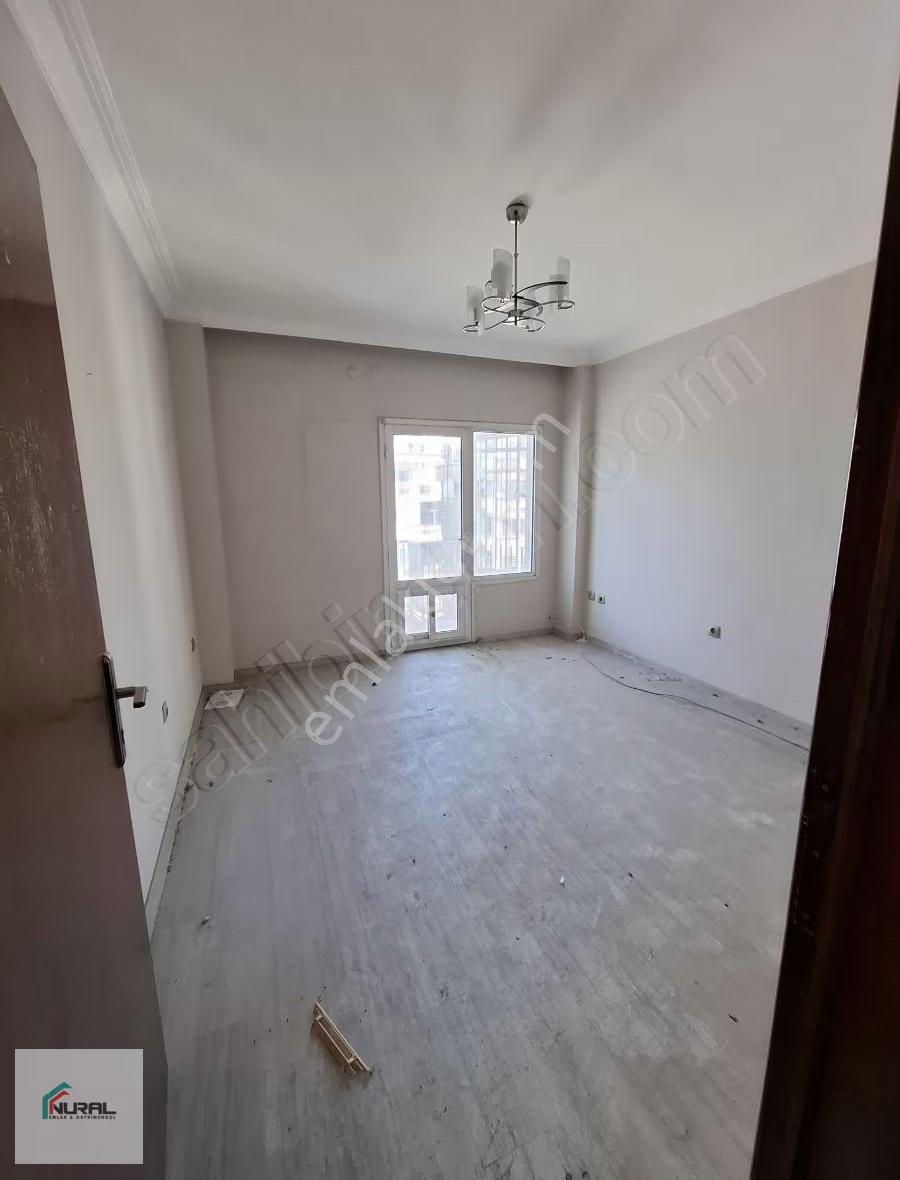 Deniz Manzaralı Sahilde Kiralık Ofis - Görsel 11