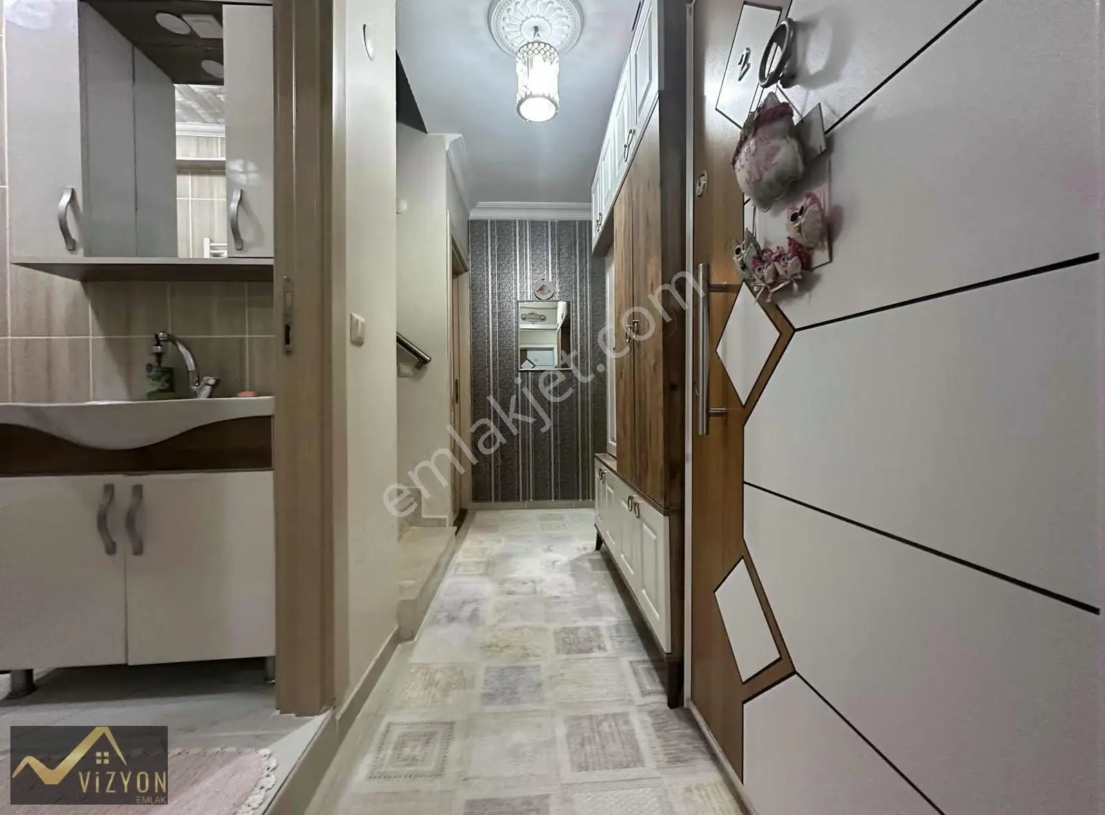 Vizyon Emlak'tan 4+1 160 M2 + 100 M2 Bahçeli Dublex - Görsel 7