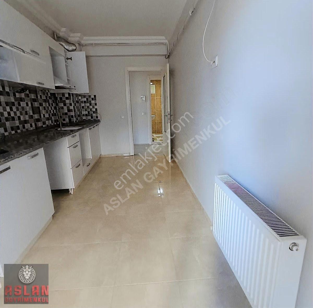 Aslan Emlak Tan Çamlıca'da Merkezi Konumda Kiralık 2+1 Daire - Görsel 8