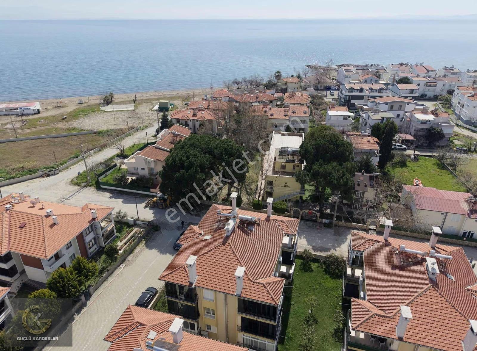 Güçlü Kardeşlerden Denize 20m Orta Kat 2+1 Fırsat Yeni Daire - Görsel 21