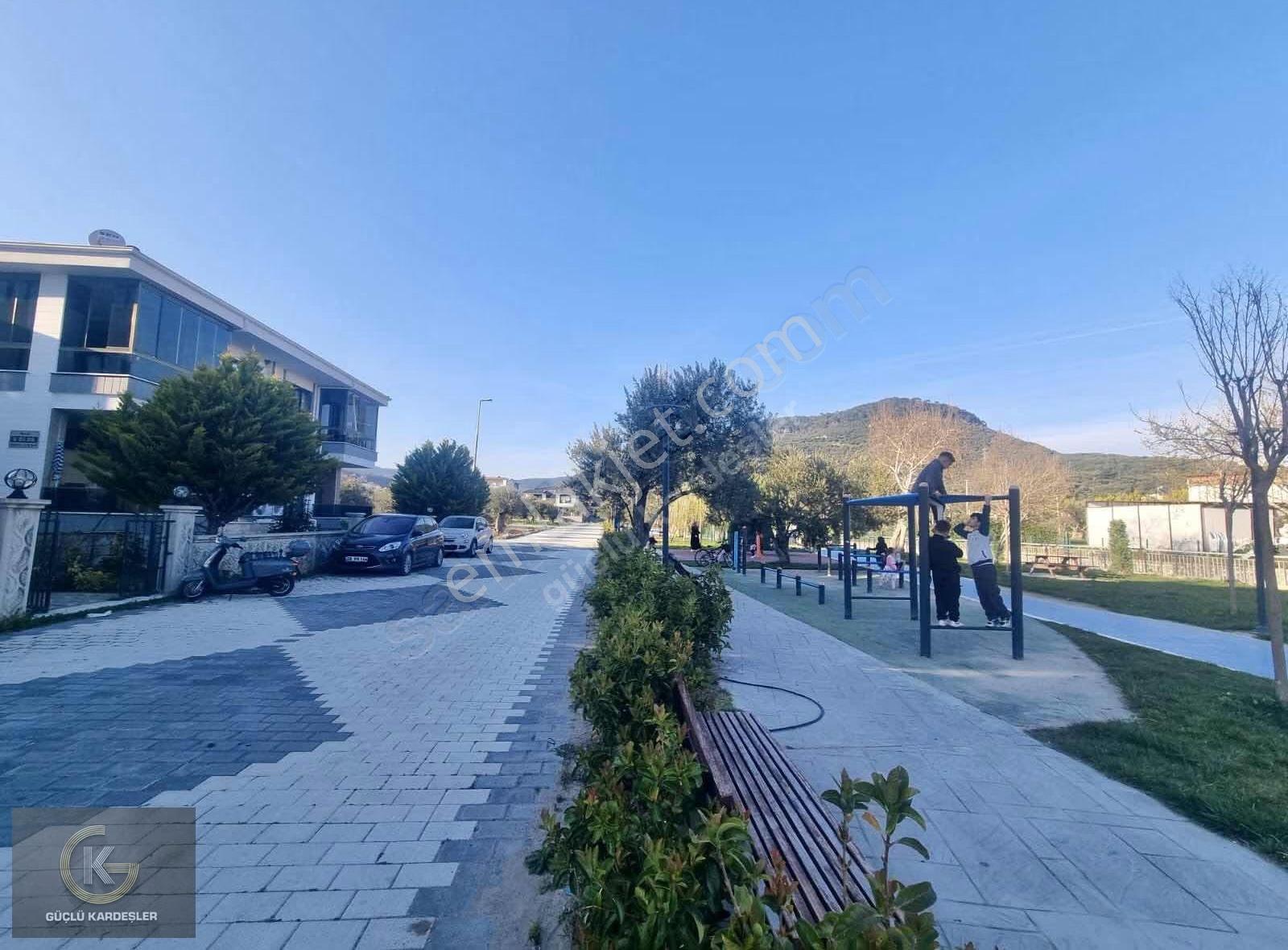 Güçlü Kardeşler Küçükkuyuda Fırsat 1+1 Lüks Daire - Görsel 12
