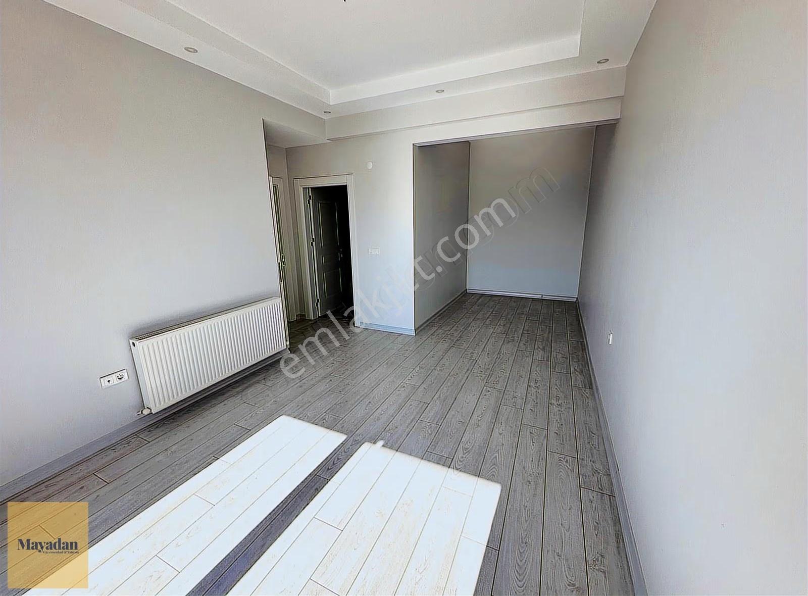 Maya'dan Zafer Mahall, 180 M2 3+1, Havuzlu, Kapalı Otoparklı - Görsel 16