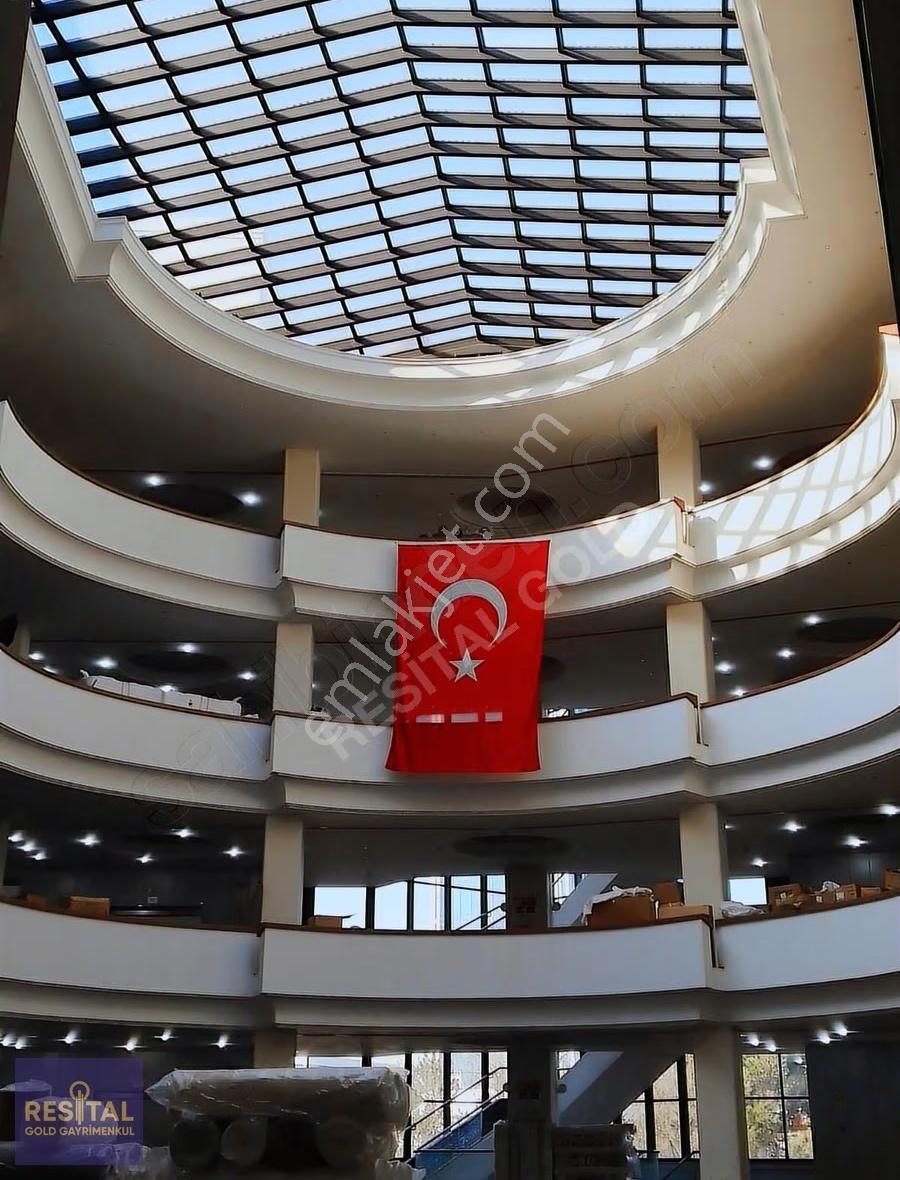 Buttim Ticaret Merkezinde İşlek Katta Mağaza İşyeri Ofis - Görsel 3