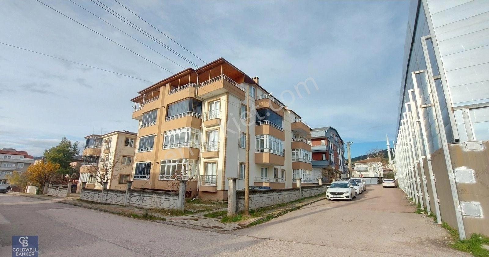 Derince Fatih Sultan Mahallesi Satılık 5+1 Geniş Daire - Görsel 20