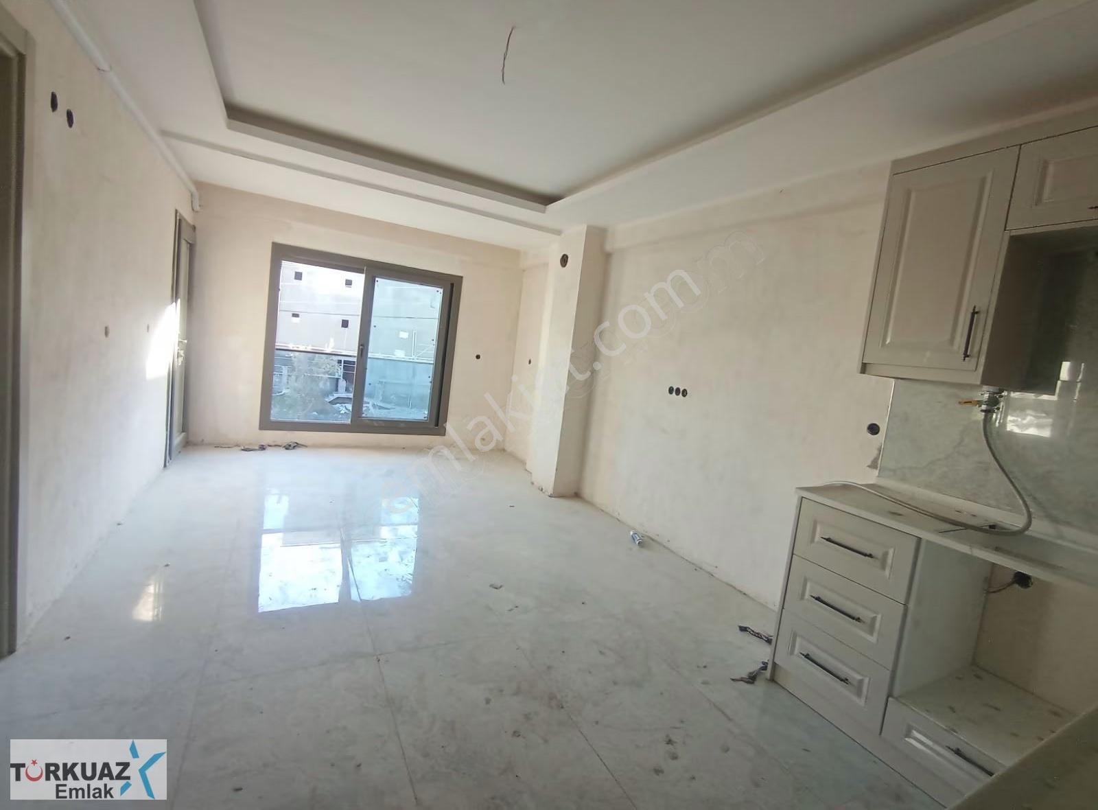 İki Bloklu Butik Sitede 1+1 Ara Kat Lüks Daire - Görsel 13