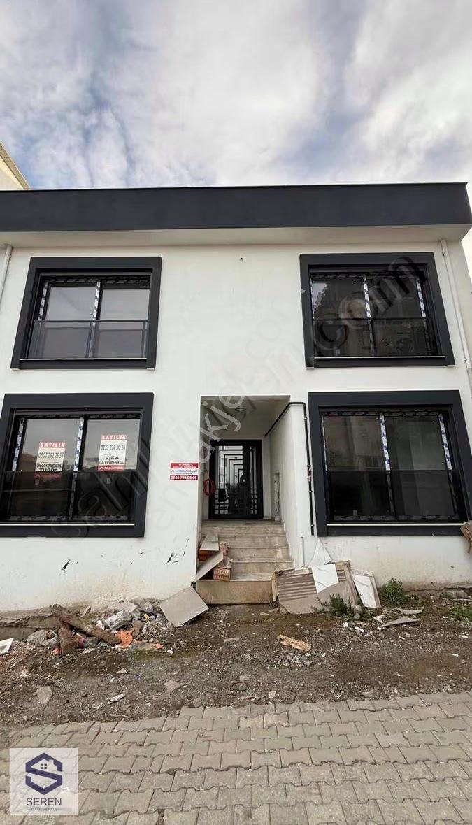 Seferihisar Hıdırlık Mahallesi Bahçe Kullanımlı 1+1 Satılık - Görsel 9