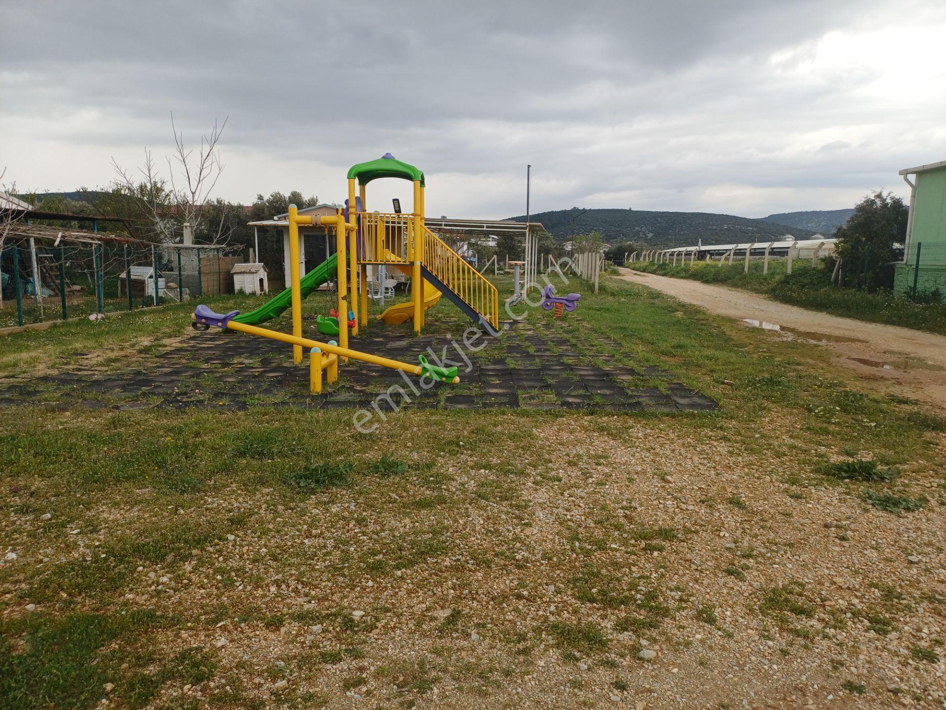 İzmir Menderes Çakaltepede Noterden Satışlı 400m2 Bahçeli Ev Prefabrik 2+1 - Görsel 3