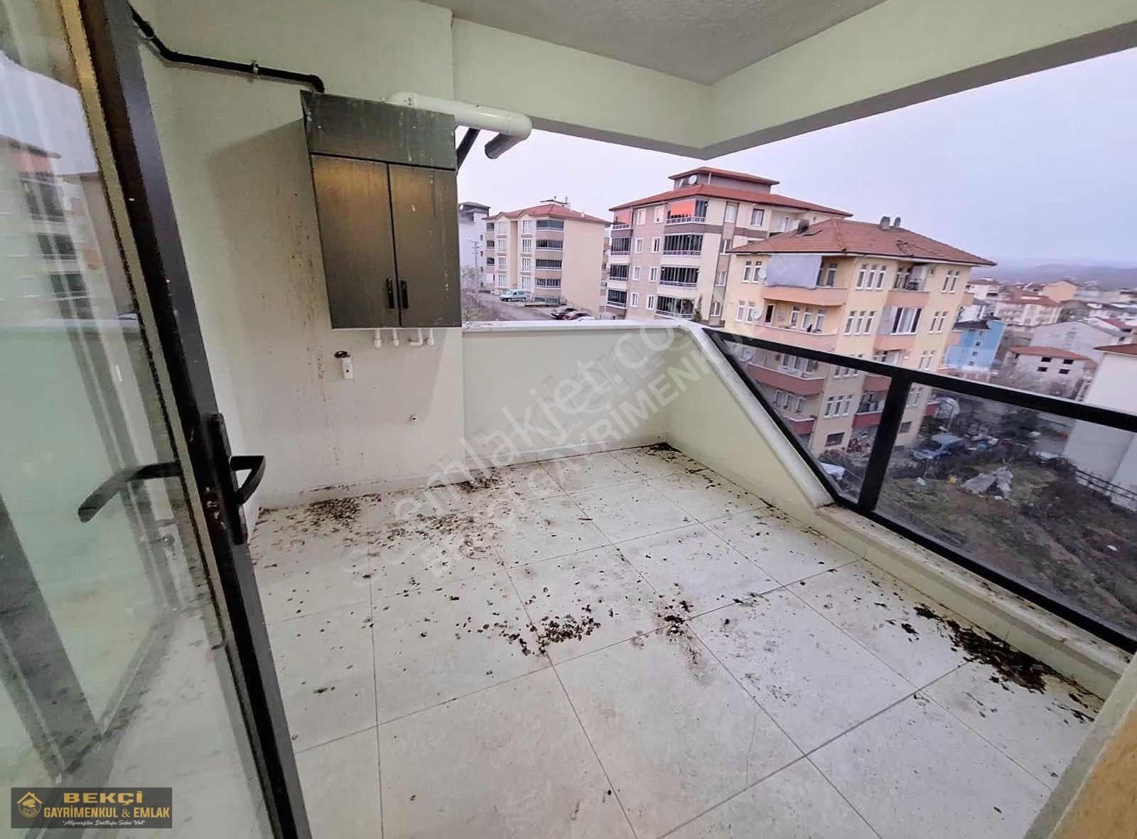 Esentepe Güneş Market Arkası Sıfır 3+1 Ebvyn Banyolu 3 Wc 2 Blkn - Görsel 13