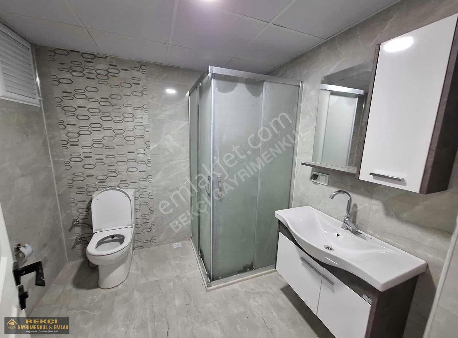 Esentepe Güneş Market Arkası Sıfır 3+1 Ebvyn Banyolu 3 Wc 2 Blkn - Görsel 9