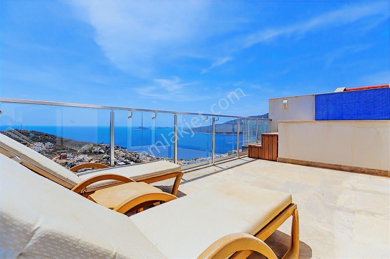 Gökhan Gökdemir'den Panoramik Deniz Manzaralı Satılık Villa - Görsel 20