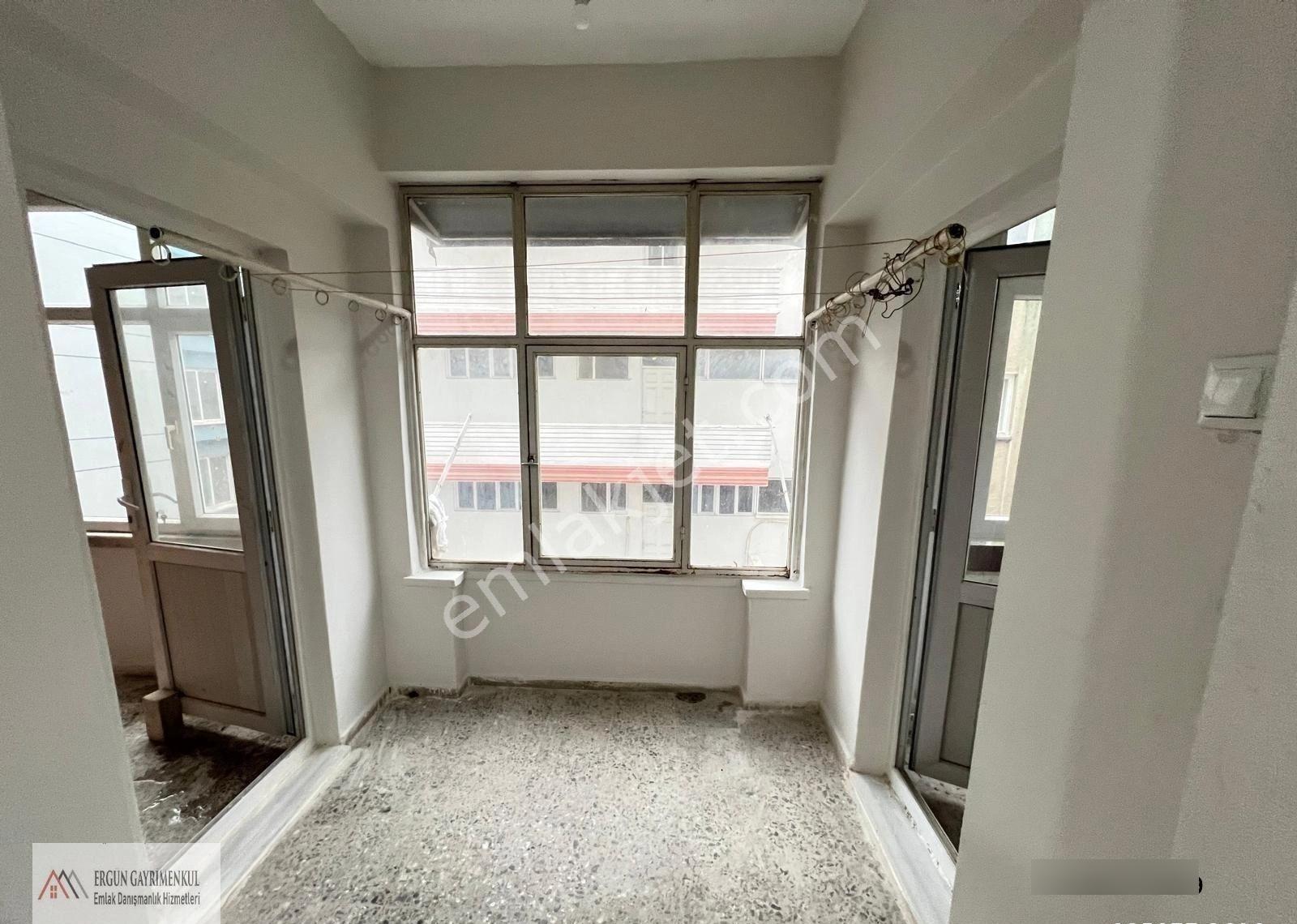 Ergünden Hamidiyede Askerlik Şub Civ Kiralık 3+1 Asansörlü Daire - Görsel 24