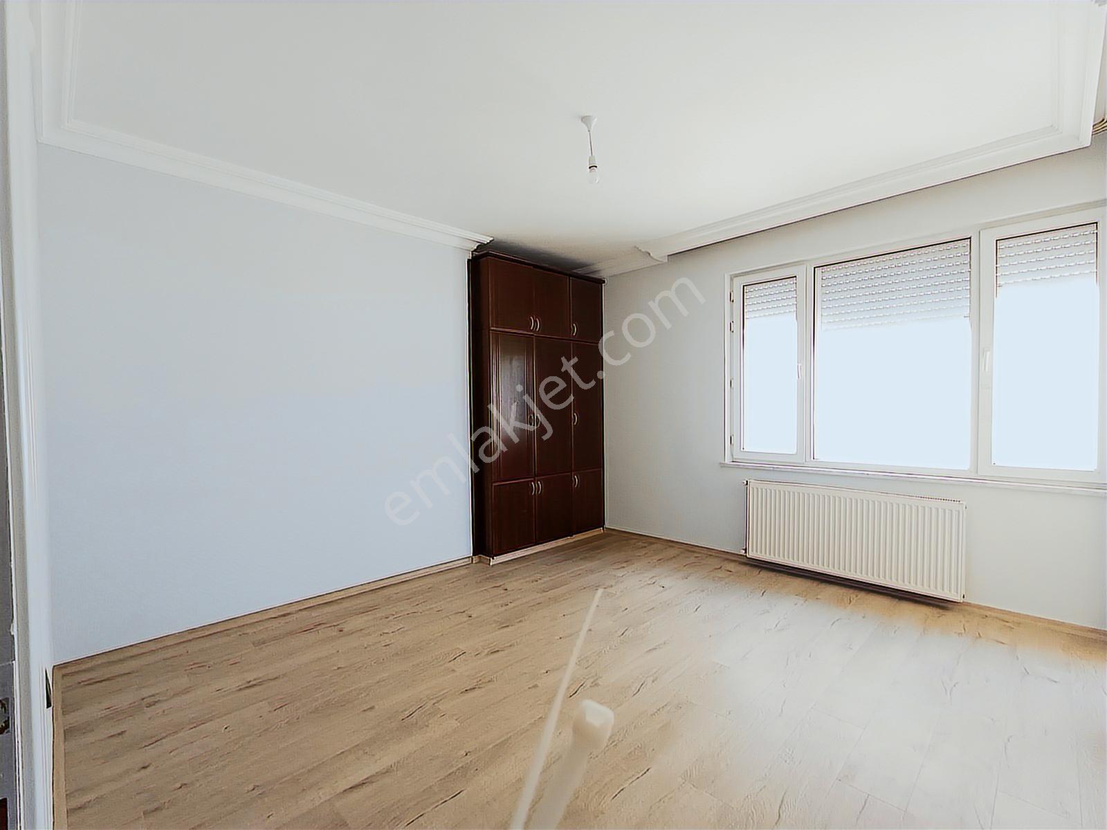 Yeşilbahçede Ev/ofise Uygun Doğalgazlı 330m2 Kiralık 5+1 Dubleks - Görsel 9