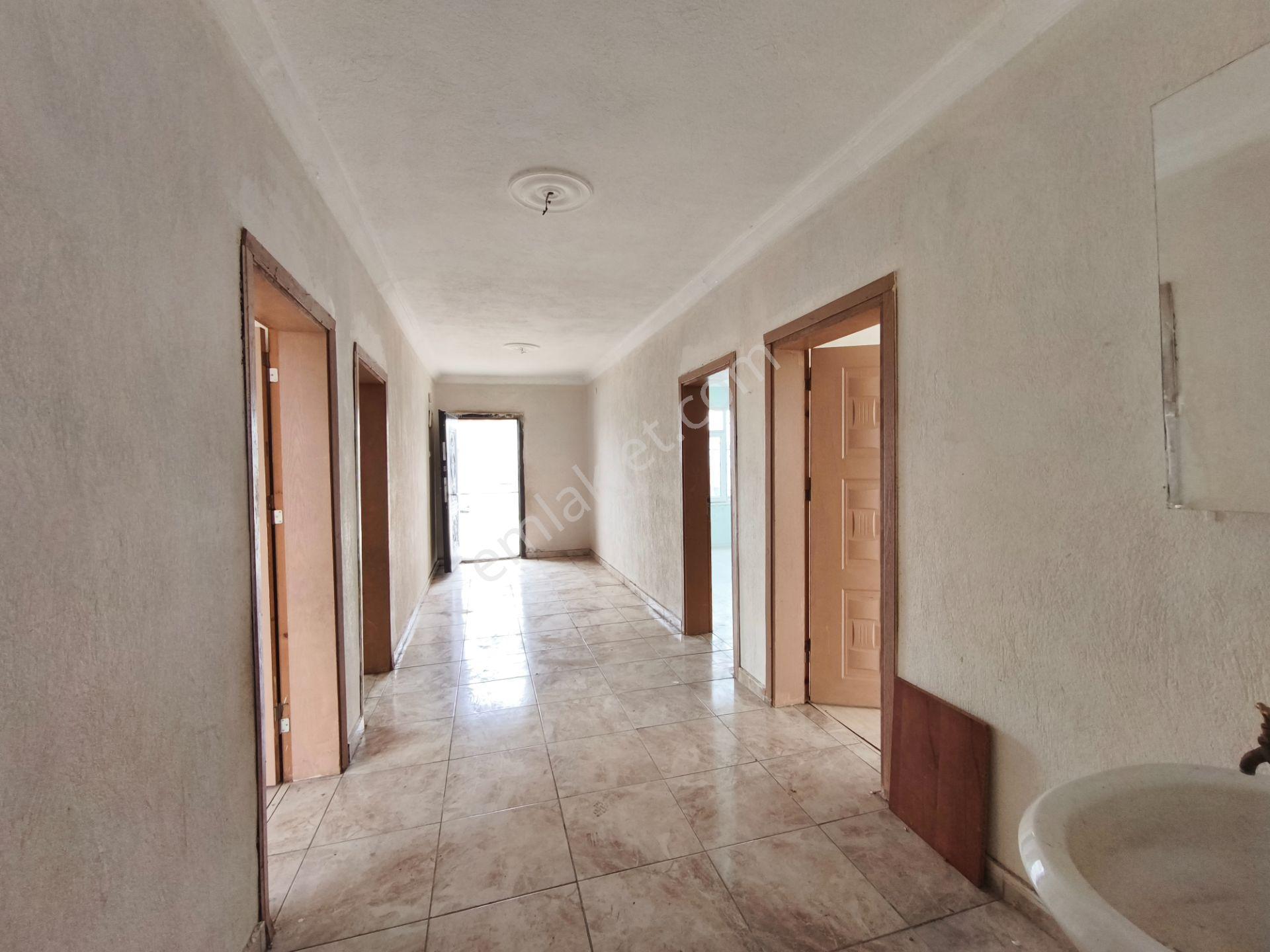 Ali Ulvi Kurucu Mh'de 950 M2 Arsa İçinde Bahçeli Satılık Bina - Görsel 9