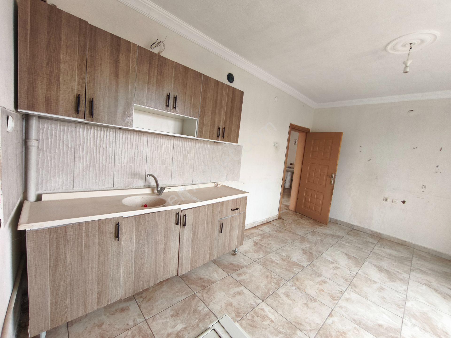 Ali Ulvi Kurucu Mh'de 950 M2 Arsa İçinde Bahçeli Satılık Bina - Görsel 12