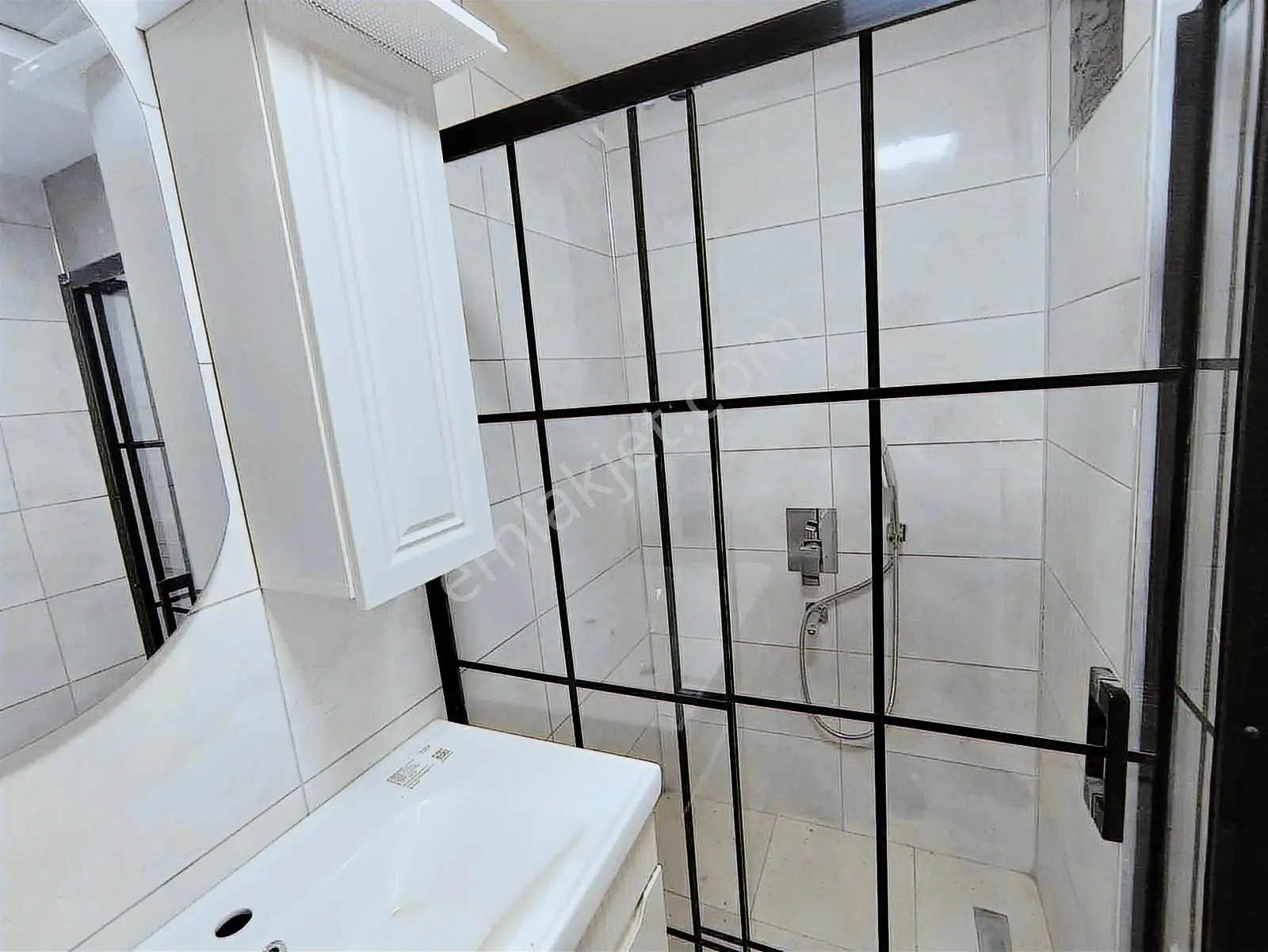 Rotadan Yeni Cezaevi Karşısı Satılık 2+1 Lüks Daire - Görsel 24