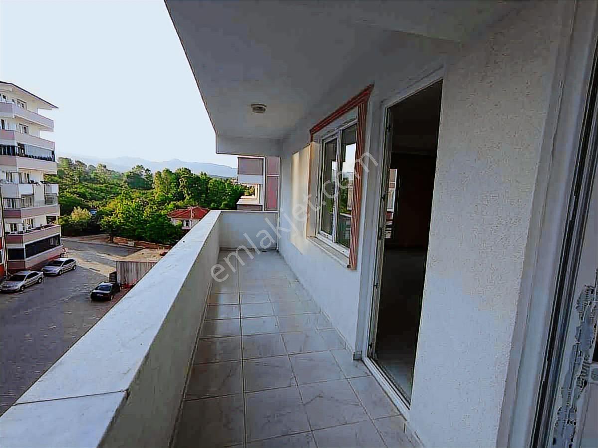 Re/max Ay Dan Gümüşovada 3+1 Kıralık Daire - Görsel 4