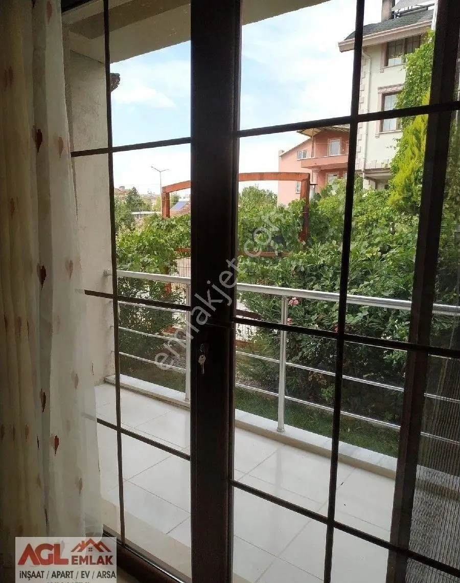 Çivril De Kalabileceginiz En Güzel Ve Güvenli Apart