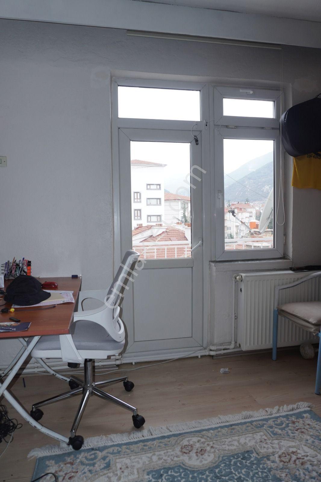 Akçay Emlak'tan Akşehir Stadyum Civarında Bakımlı Satılık 3+1 Daire - Görsel 29