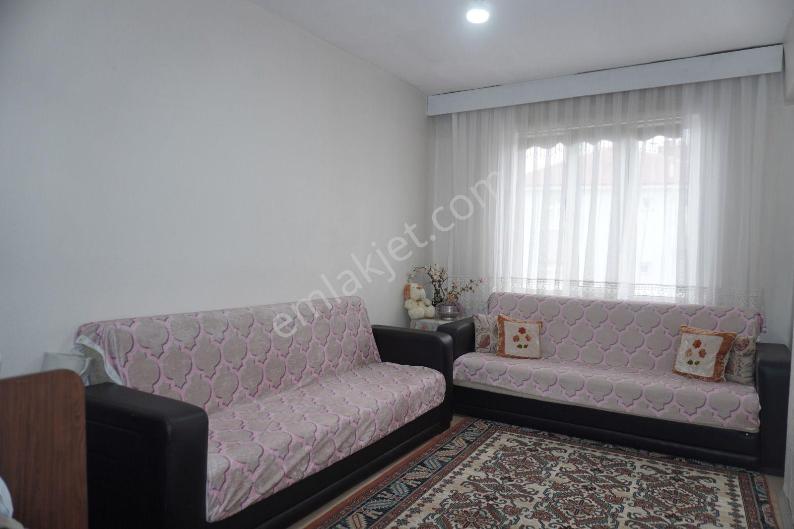 Akçay Emlak'tan Akşehir Stadyum Civarında Bakımlı Satılık 3+1 Daire - Görsel 25