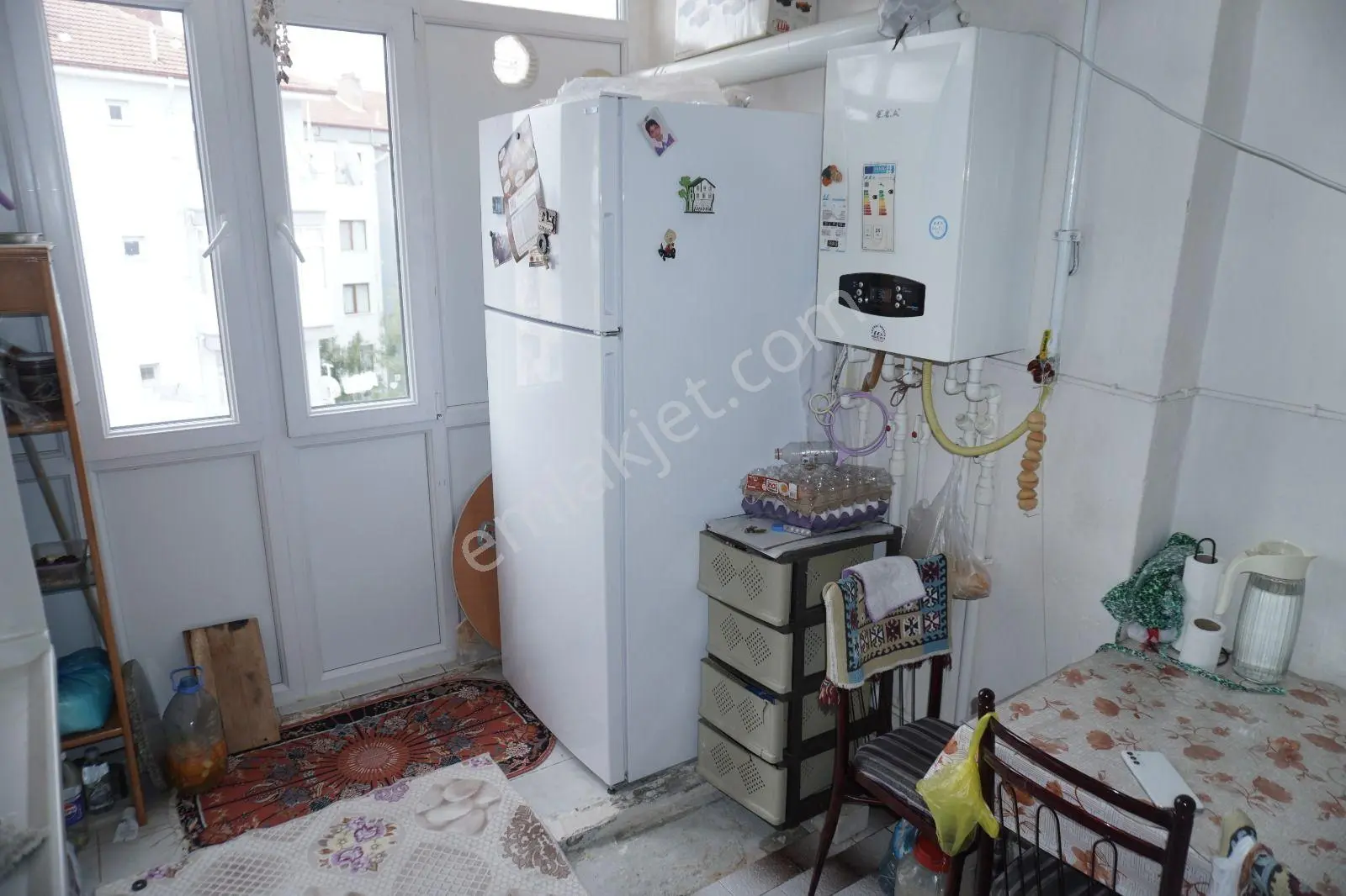 Akçay Emlak'tan Akşehir Stadyum Civarında Bakımlı Satılık 3+1 Daire - Görsel 5