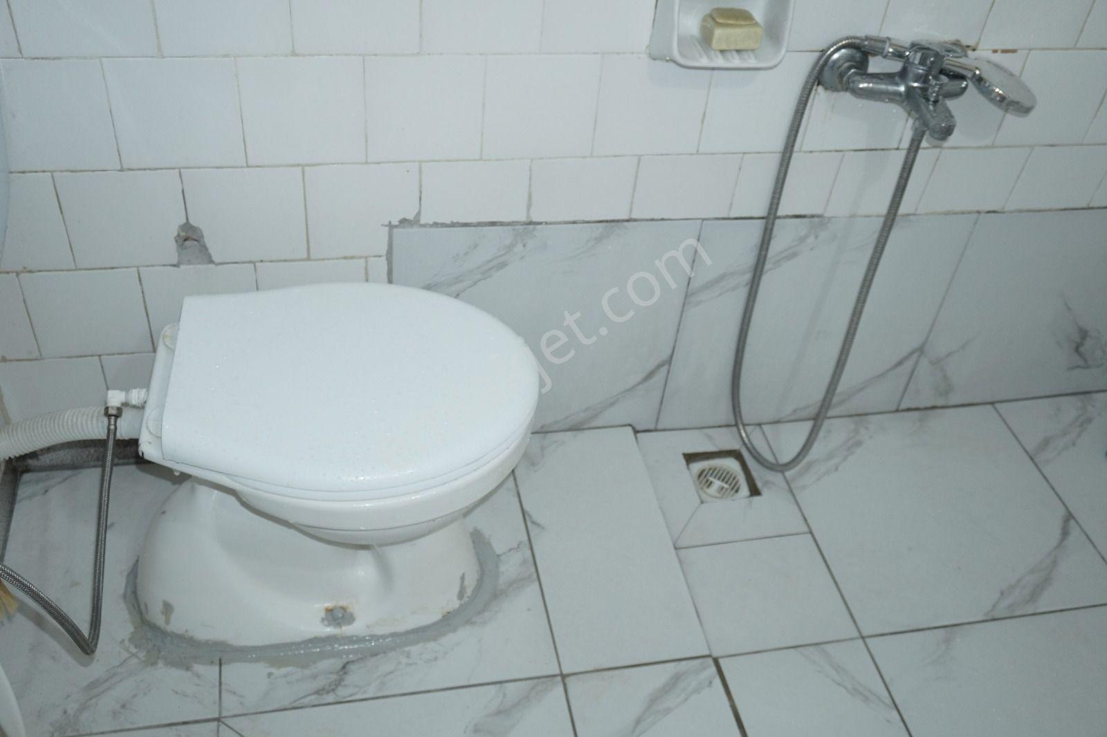 Akçay Emlak'tan Akşehir Stadyum Civarında Bakımlı Satılık 3+1 Daire - Görsel 15