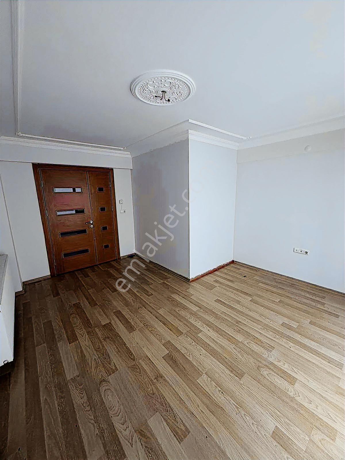 Emlak Center'dan Kiralık Yeni Mah. 2+1 Kapalı Mutfak Asansörlü - Görsel 11