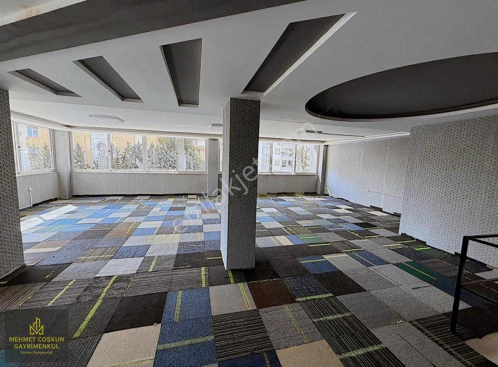 Kenan Evrende 4 Yaşında Toplam 300m2 Satılık İş Yeri - Görsel 9