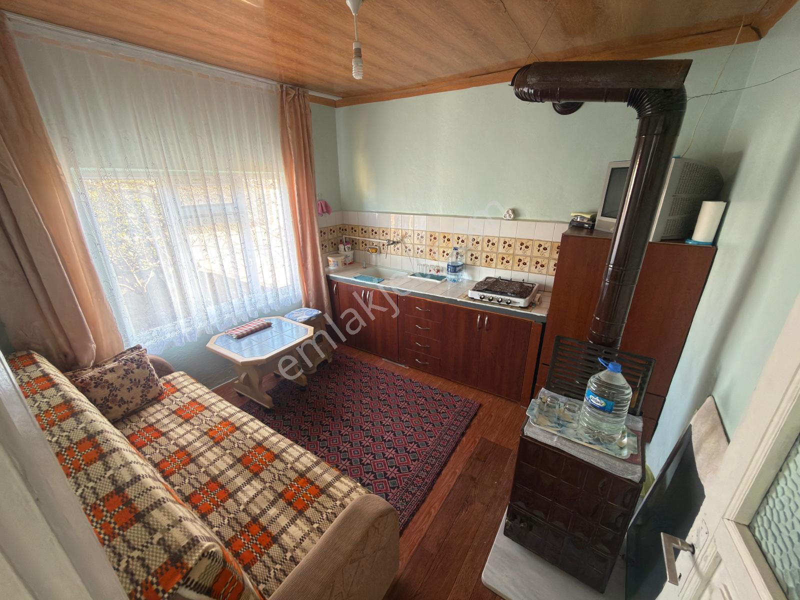 Edirne Lalapaşa Sarıdanişment Köyü Satılık Köy Evi - Görsel 6
