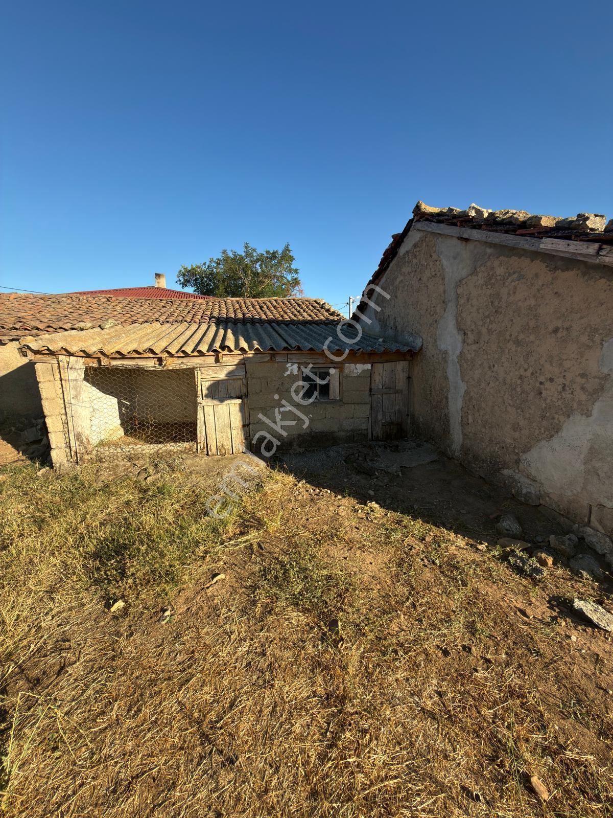 Edirne Lalapaşa Sarıdanişment Köyü Satılık Köy Evi - Görsel 38