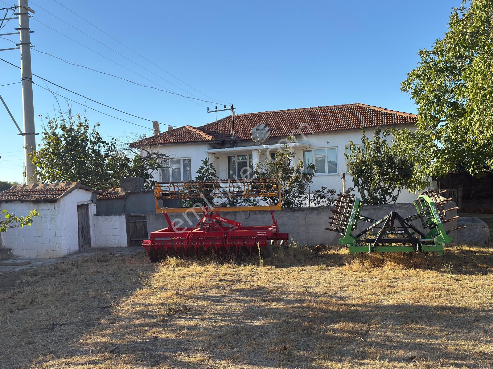 Edirne Lalapaşa Sarıdanişment Köyü Satılık Köy Evi - Görsel 22