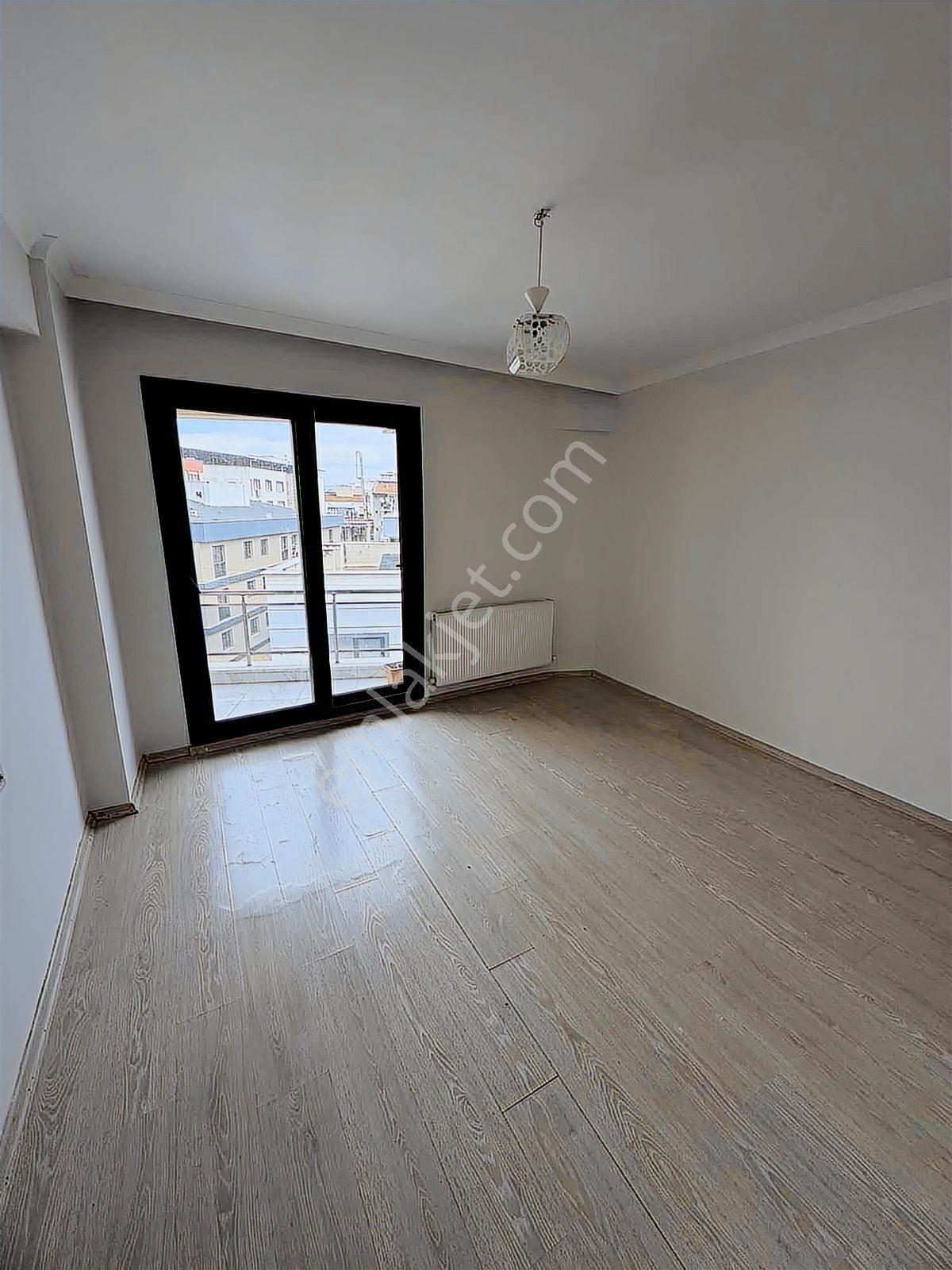 Emlak Center'dan Kiralık 2+1 Açık Mutfak Muradiye İstasyon - Görsel 12