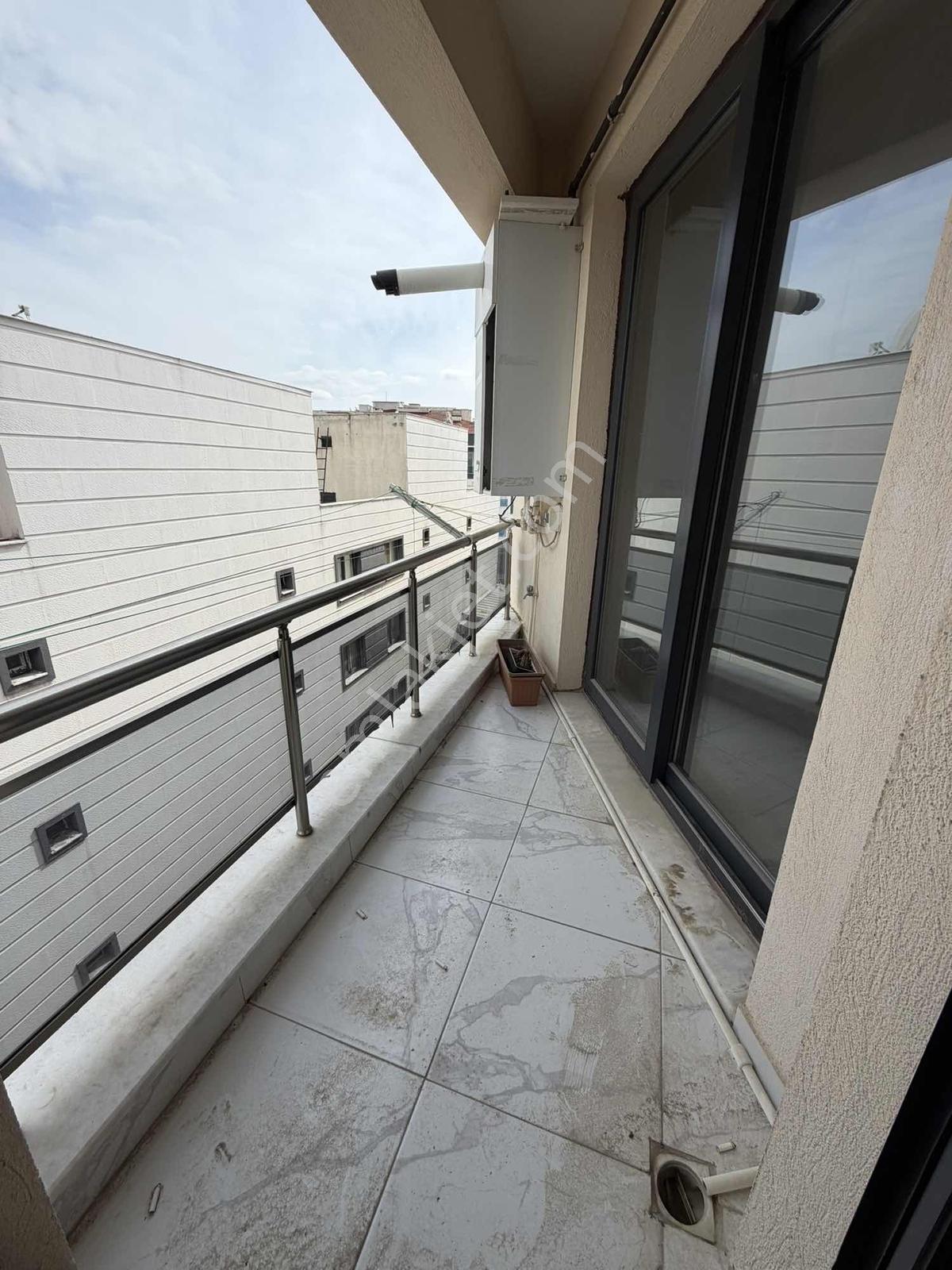 Emlak Center'dan Kiralık 2+1 Açık Mutfak Muradiye İstasyon - Görsel 9
