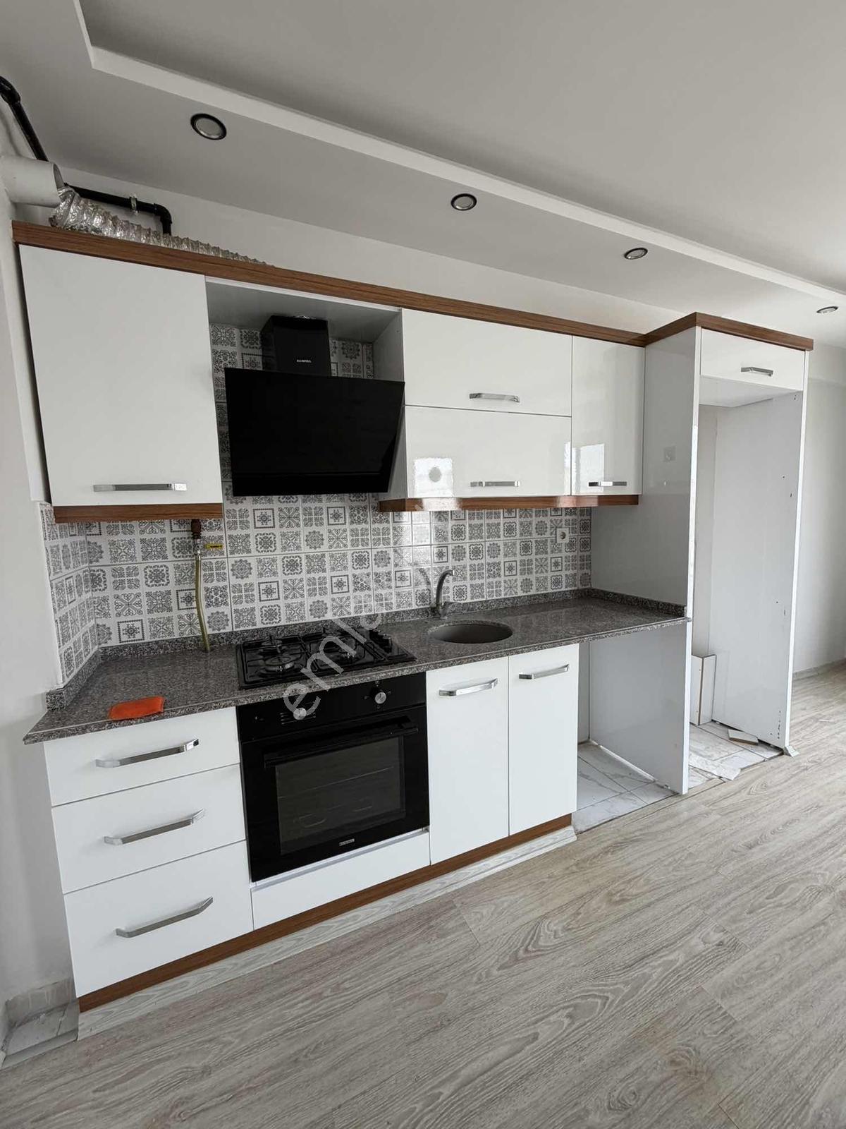 Emlak Center'dan Kiralık 2+1 Açık Mutfak Muradiye İstasyon - Görsel 10