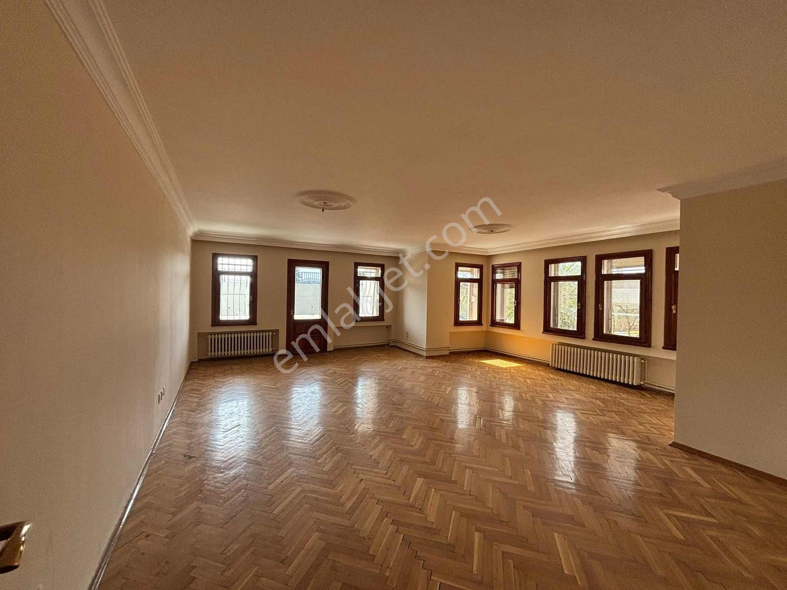 Engin Erdem'den Florya Da 4+1 Kiralık Home Ofis - Görsel 21