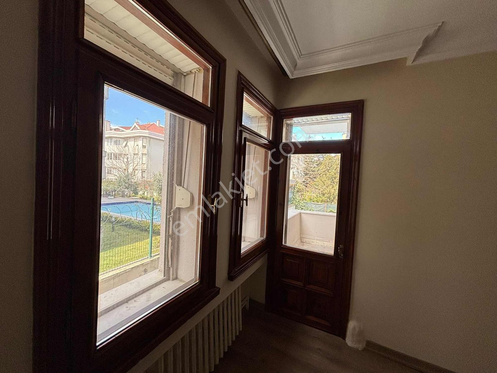 Engin Erdem'den Florya Da 4+1 Kiralık Home Ofis - Görsel 5