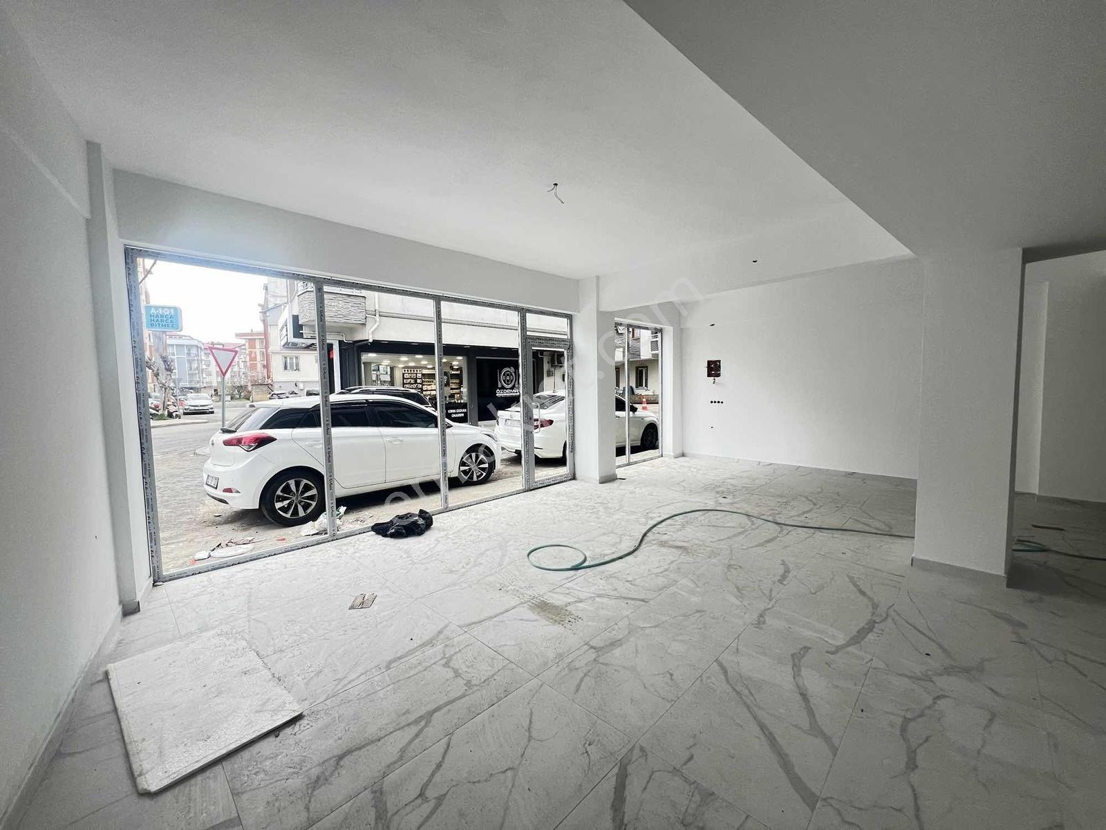 Ulaş Gayrimenkulden Dörtyol Mevki 100m² Takasa Uygun İşyeri - Görsel 3