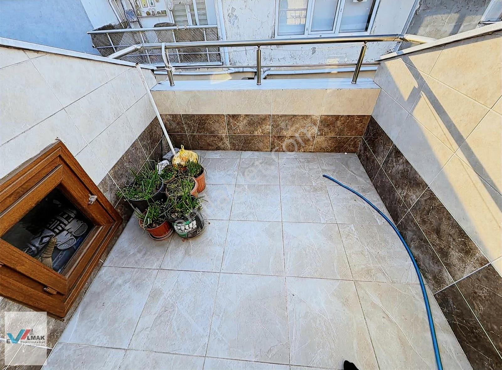 Evalmak'ta İnönü Mah.de 4+2(140m2) Caddeye Yakın Dubleks Daire - Görsel 16