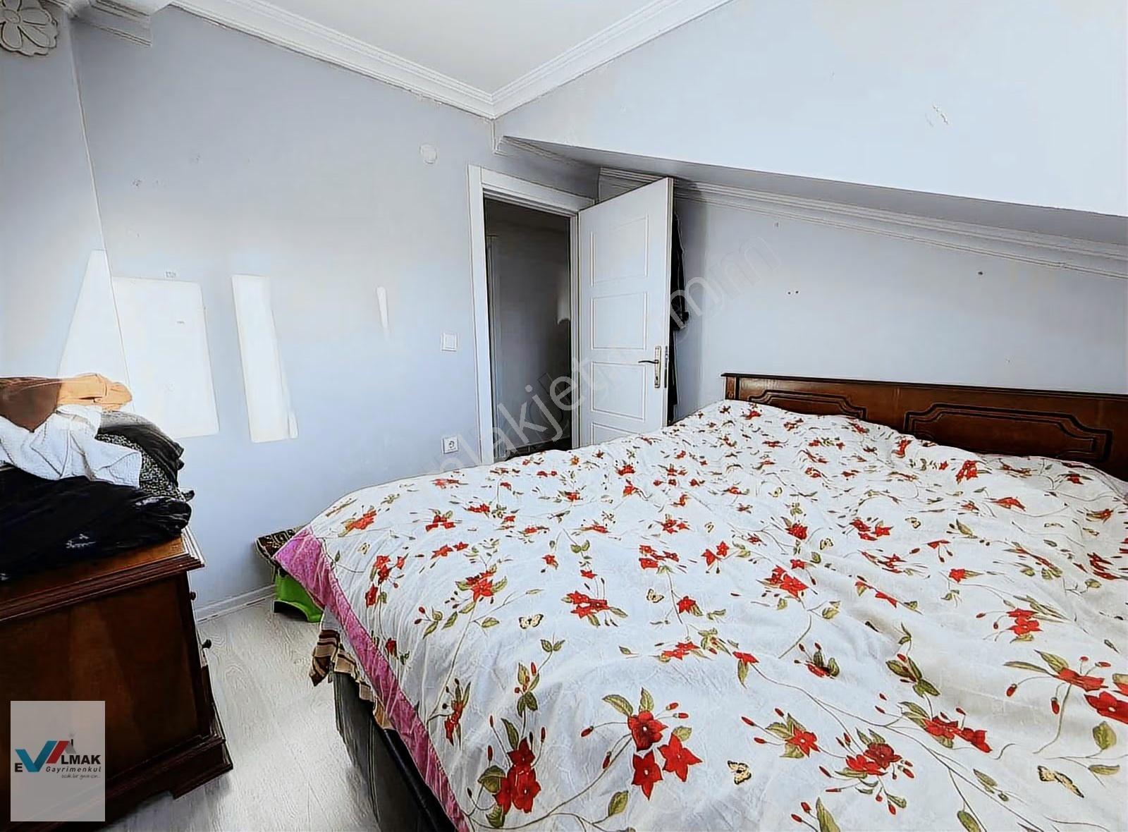 Evalmak'ta İnönü Mah.de 4+2(140m2) Caddeye Yakın Dubleks Daire - Görsel 22
