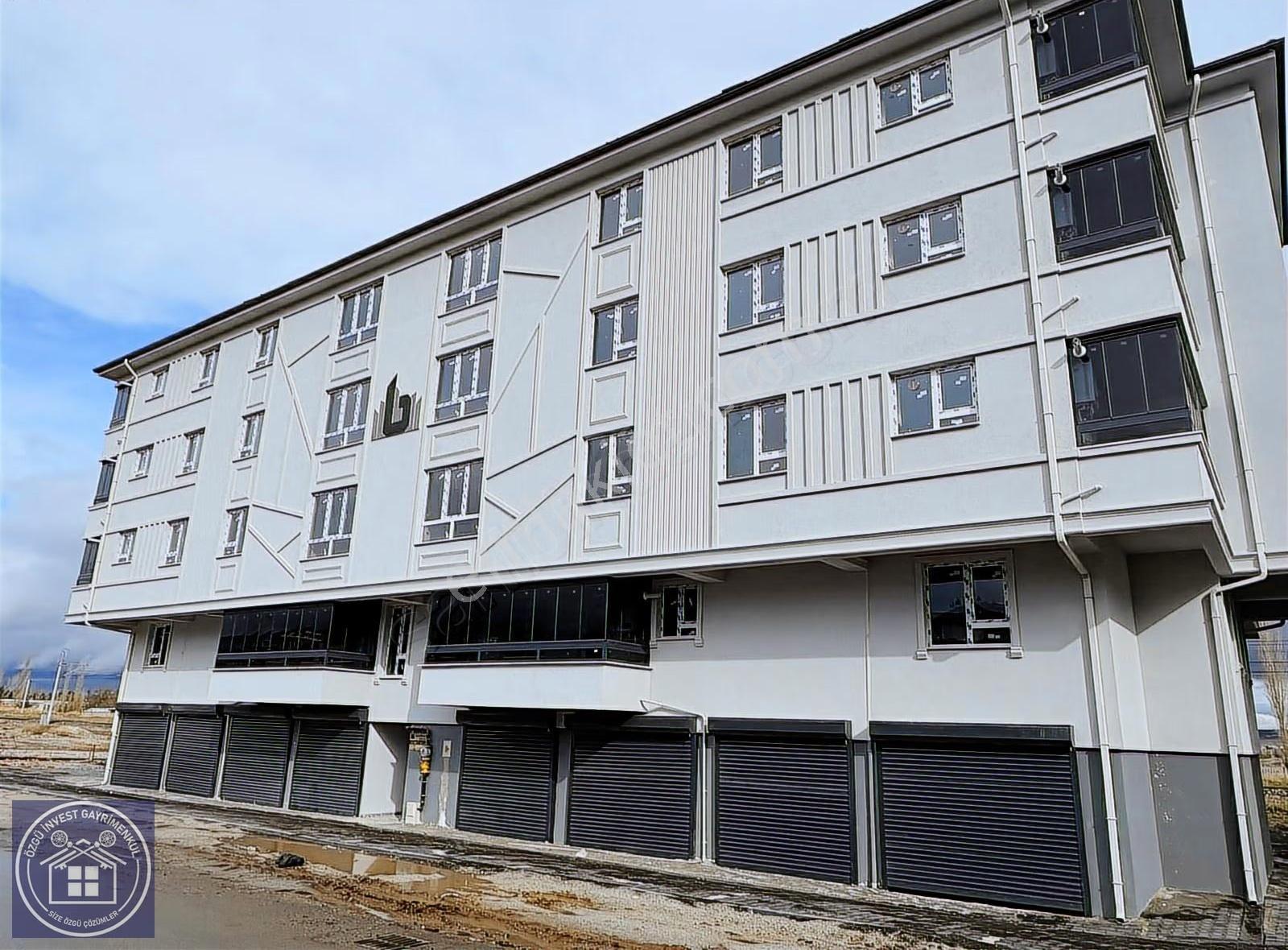 Özgü Gayrimenkul'den Dumlupınar'da Şahsi Garajlı Geniş 2+1 Daire - Görsel 21