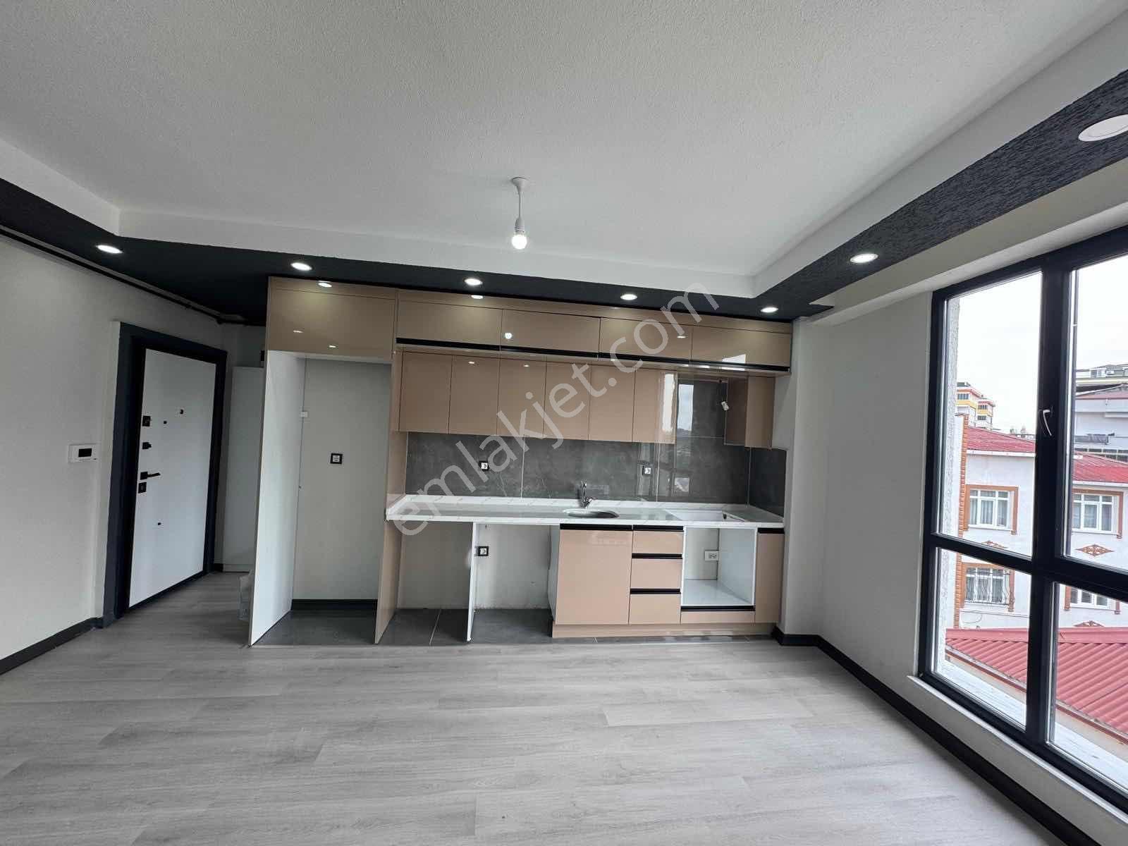 Ze/max^tan Çerkezköy İstasyon Mah. Tepe Blg. Satılık 1+1 Daire - Görsel 3