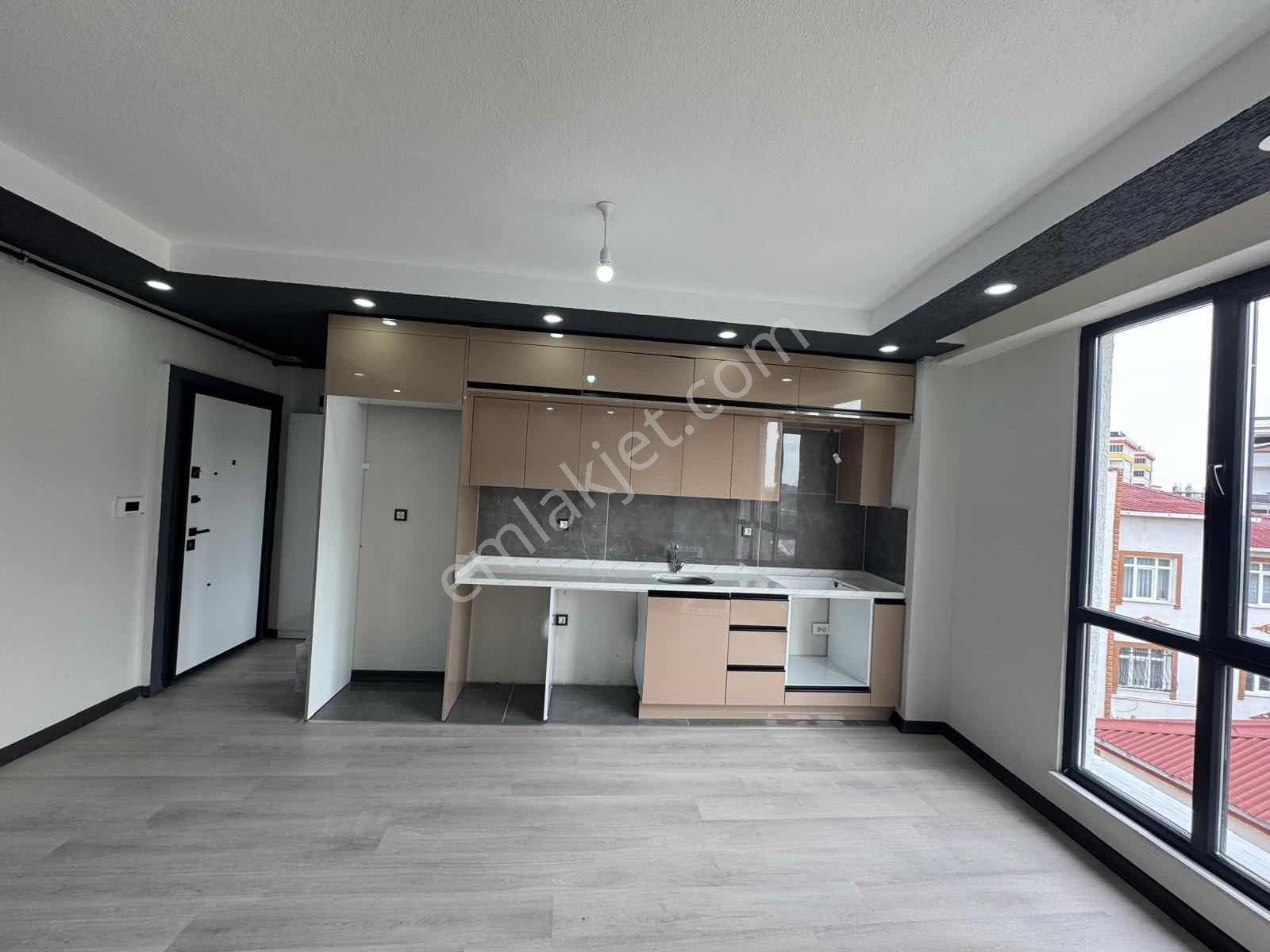 Ze/max^tan Çerkezköy İstasyon Mah. Tepe Blg. Satılık 1+1 Daire - Görsel 2