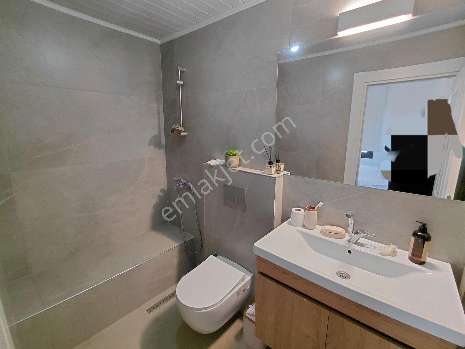 Uğur Emlak'tan Tırtar'da Satılık Havuzlu Full Eşyalı Lüks Villa - Görsel 26