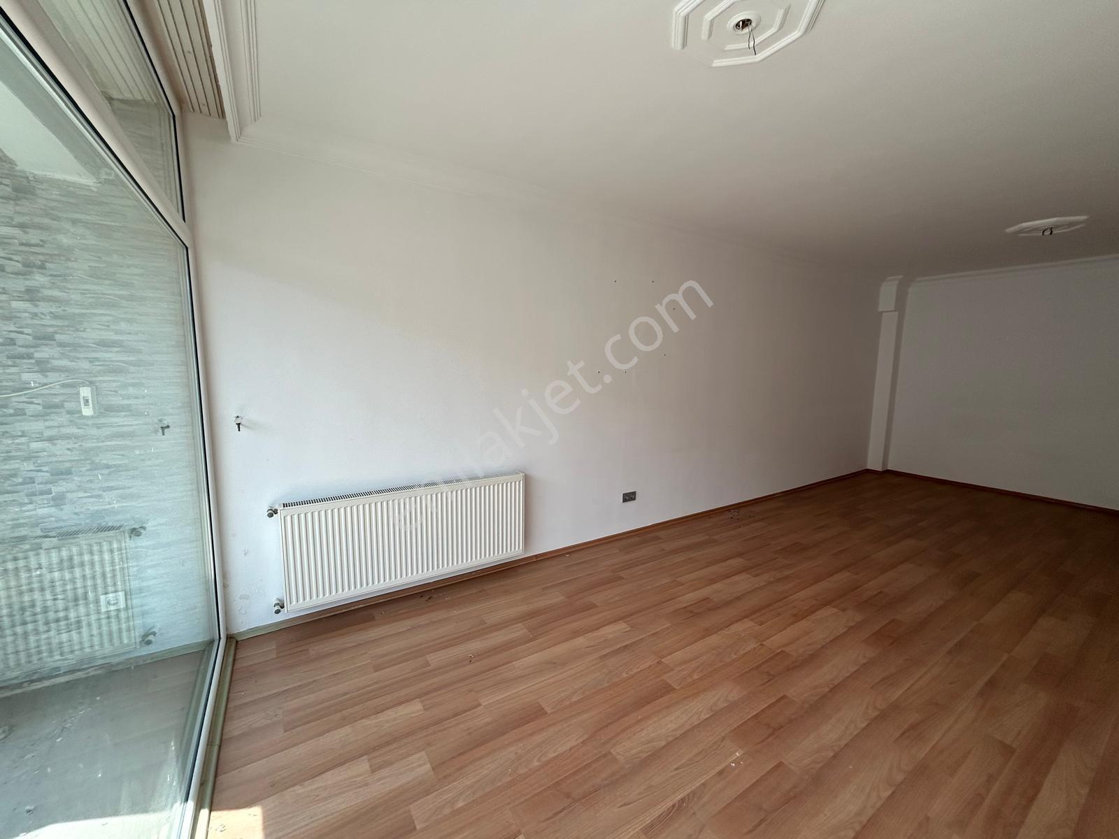 Üsküdar Selimiye'de Merkezi Konum 85 M2 2+1 Satılık Daire - Görsel 15