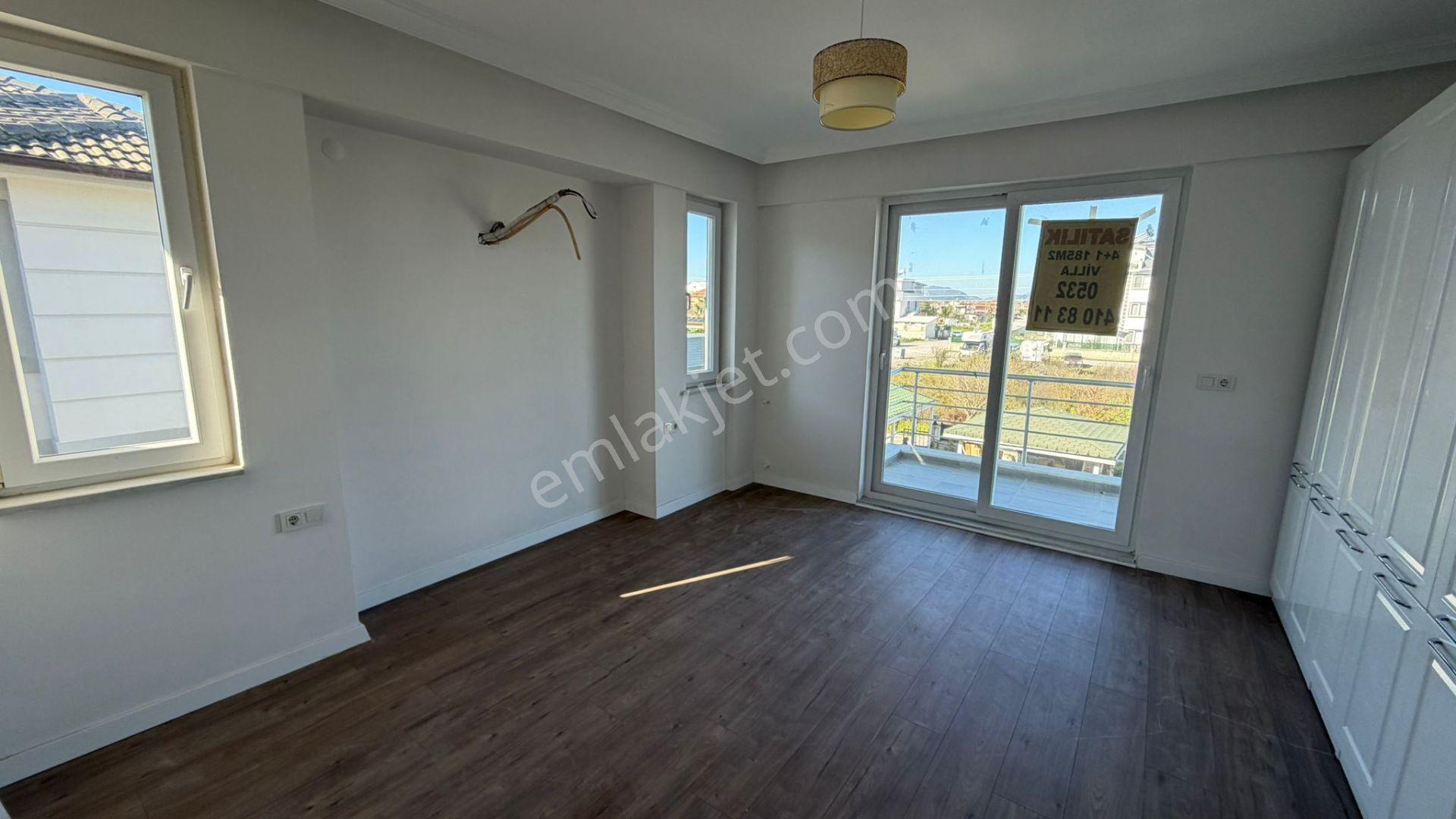 Stop’tan Şerefler’de *butik Sitede Dubleks* 4+1 Villa - Görsel 9