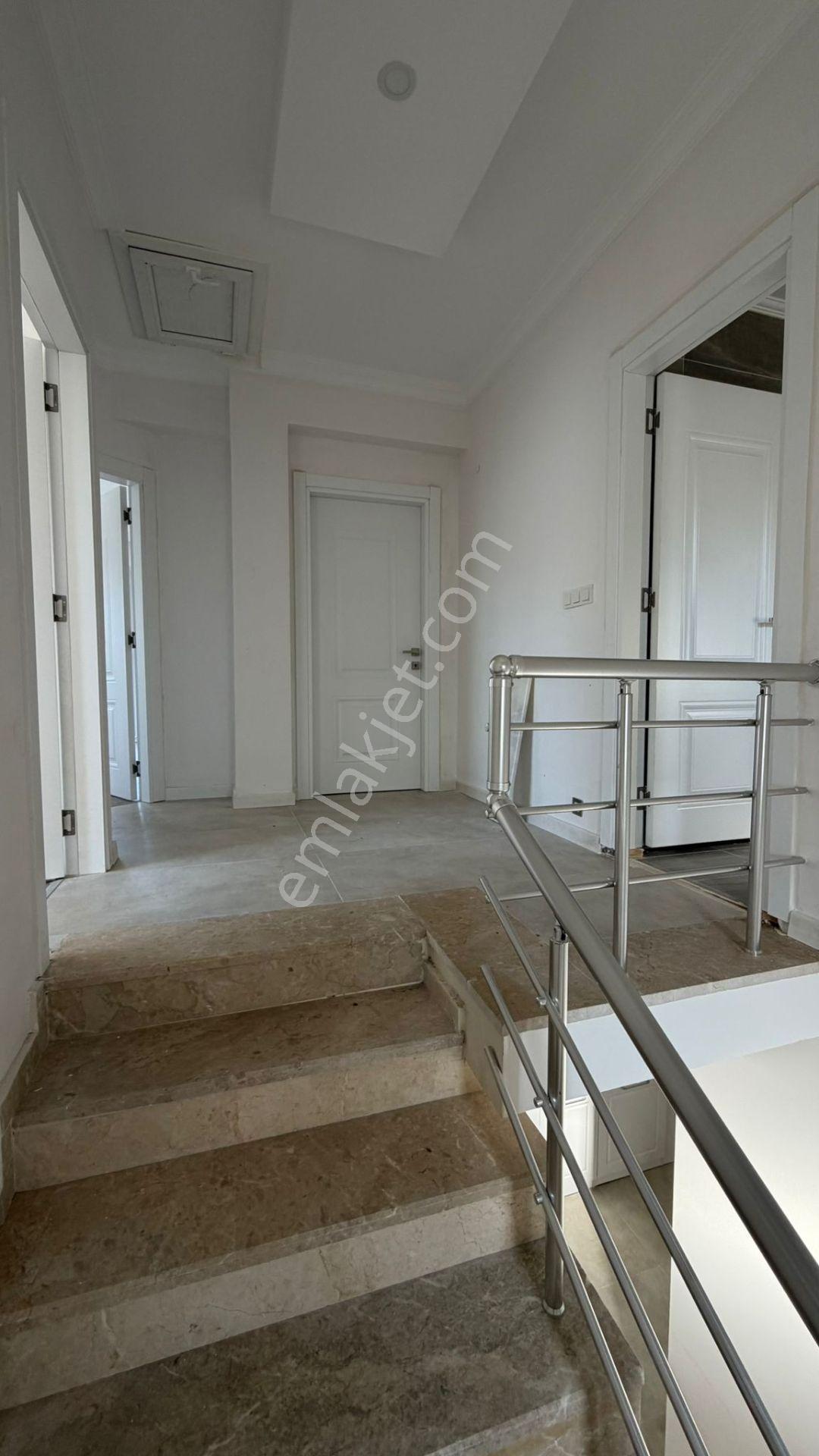 Stop’tan Şerefler’de *butik Sitede Dubleks* 4+1 Villa - Görsel 26