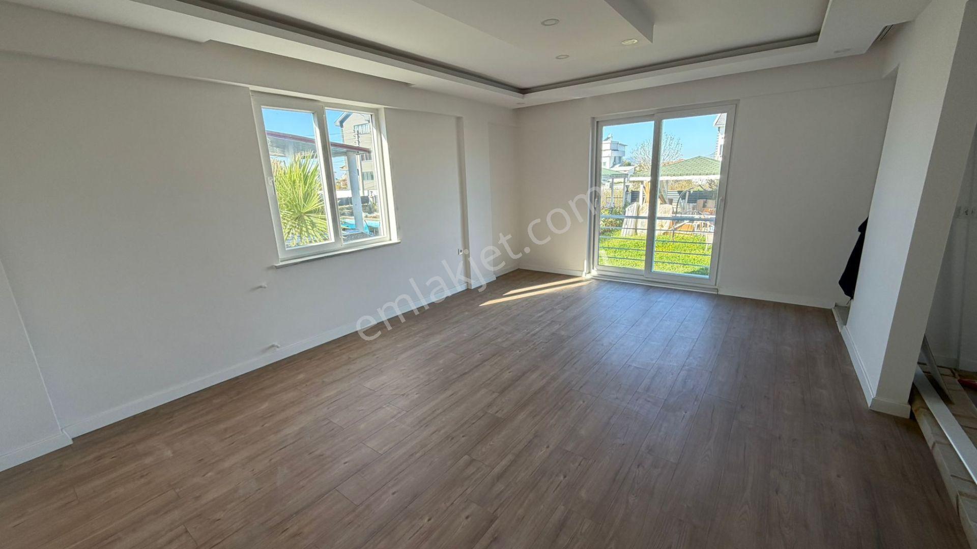 Stop’tan Şerefler’de *butik Sitede Dubleks* 4+1 Villa - Görsel 8