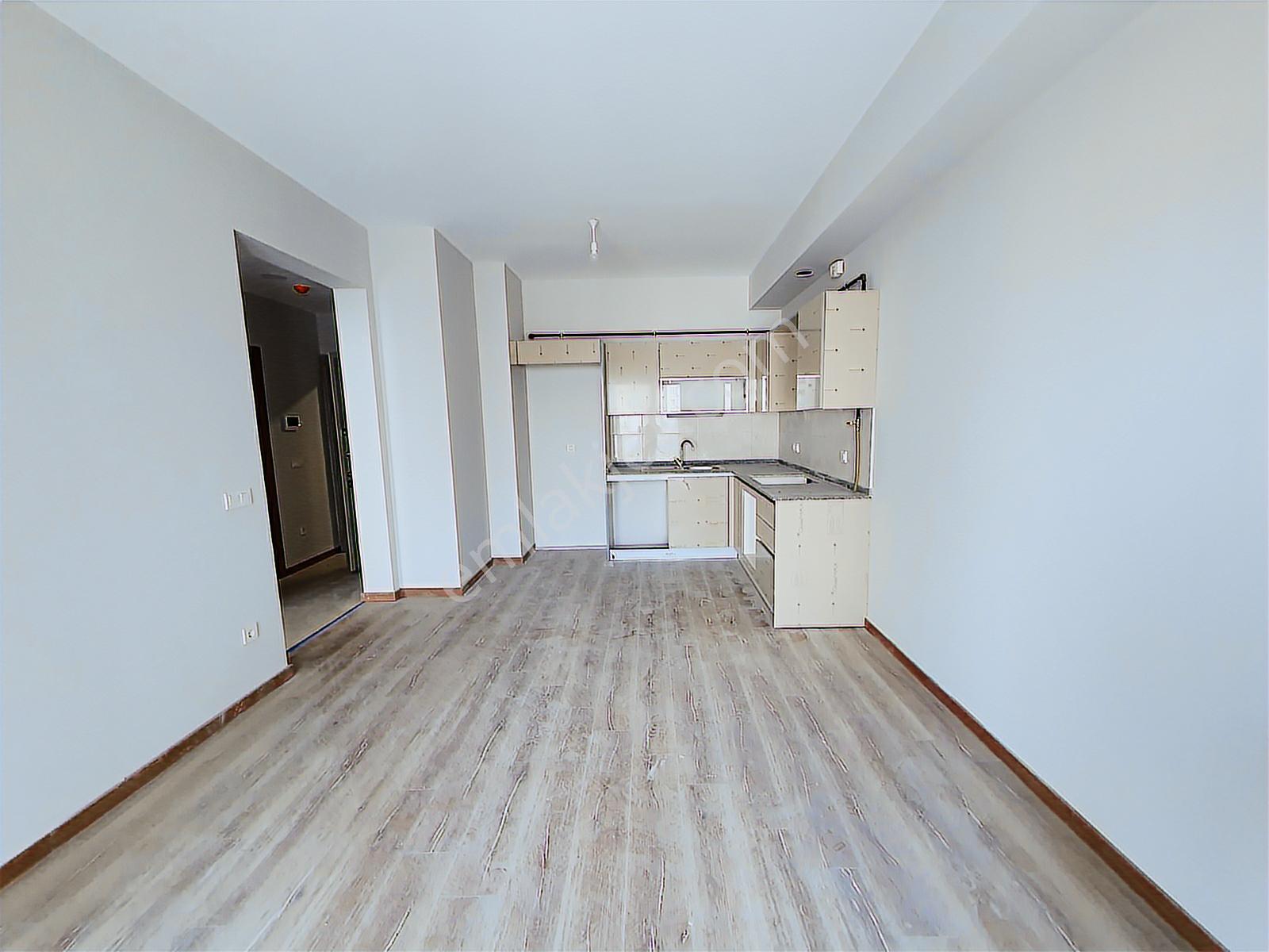 Yenitepe İzmir Sitesi 3.etap 2+1 Havuzlu Site İçi Bahçeli Daire - Görsel 9