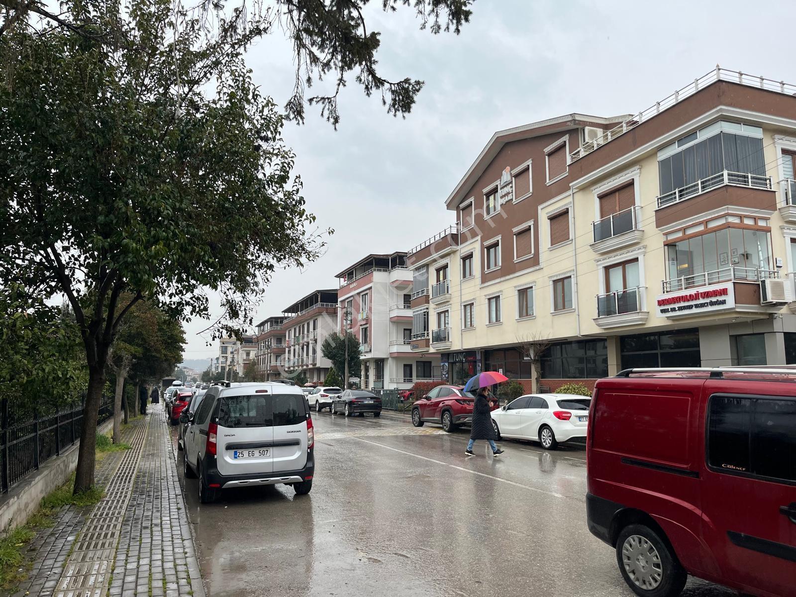 3+1 Arakat Yeni Bina (çok Geniş)barbaros Bulvarında Denize Yakın - Görsel 26