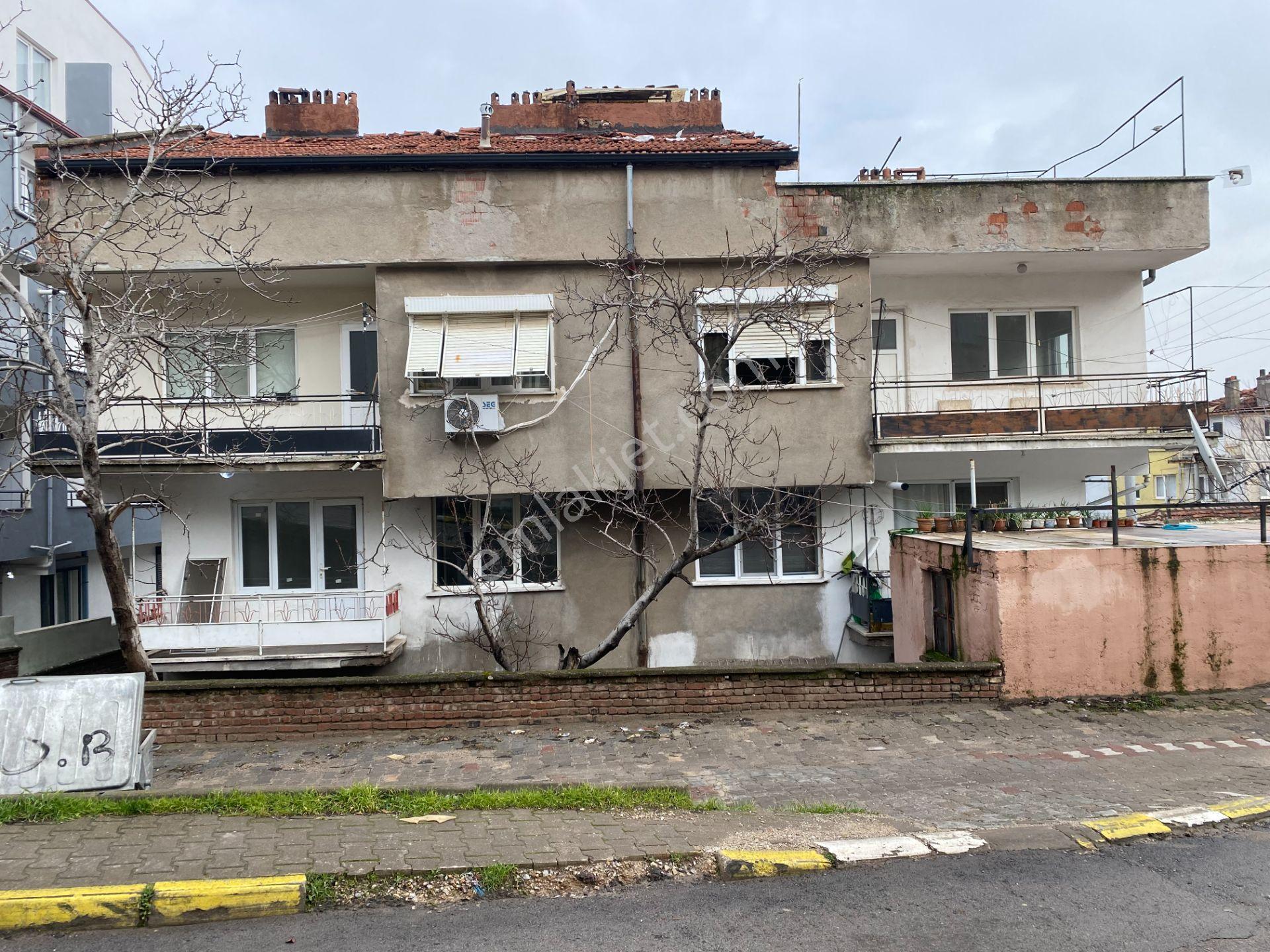 Balıkesir Altıeylül Dinkçilerde Komple Satılık Bina